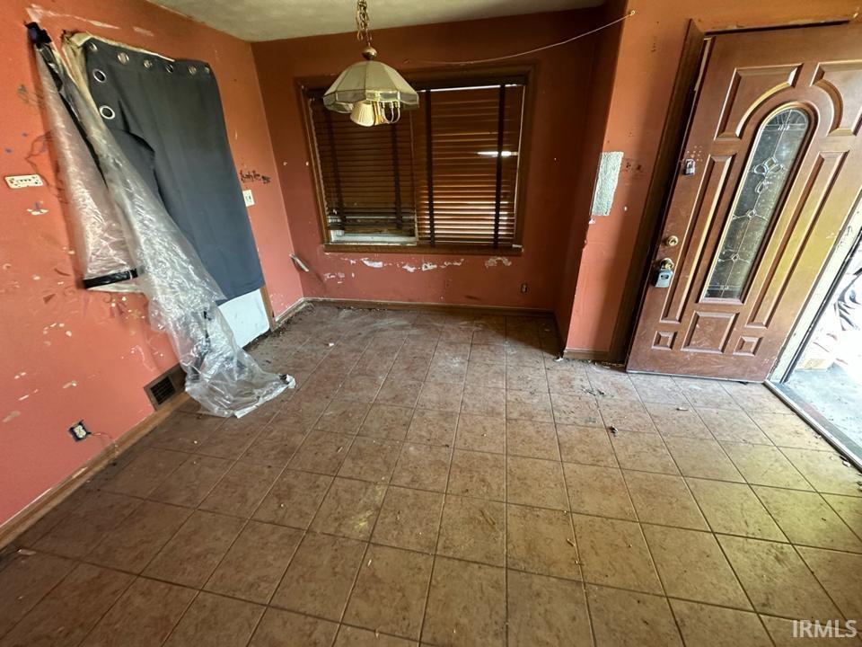 2nd image of 5414 E 16th St, Indianapolis, IN 46218 | MLS# 202631157