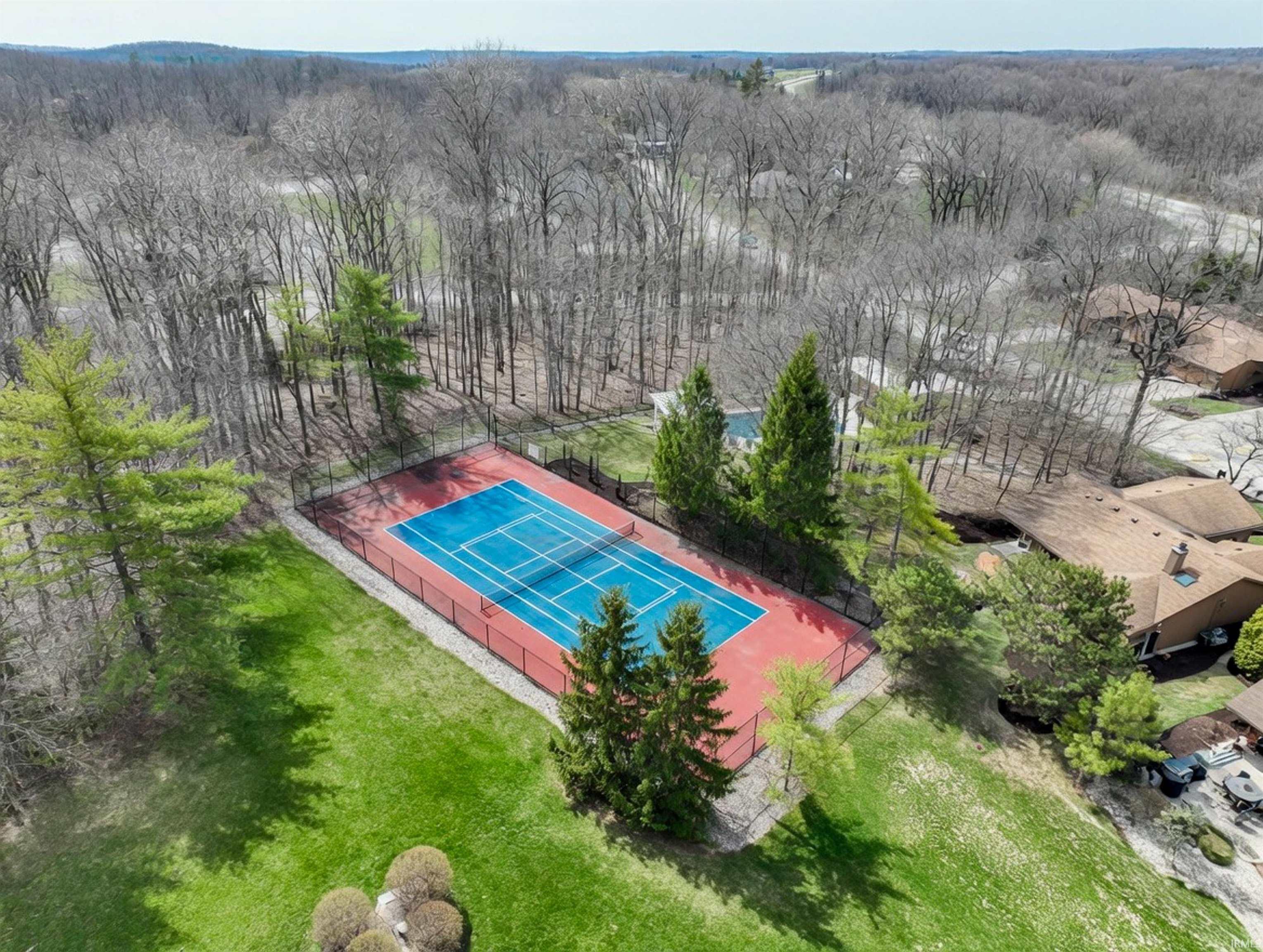 36th image of 6518 E Canal Pointe Ln, Fort Wayne, IN 46804 | MLS# 202631197