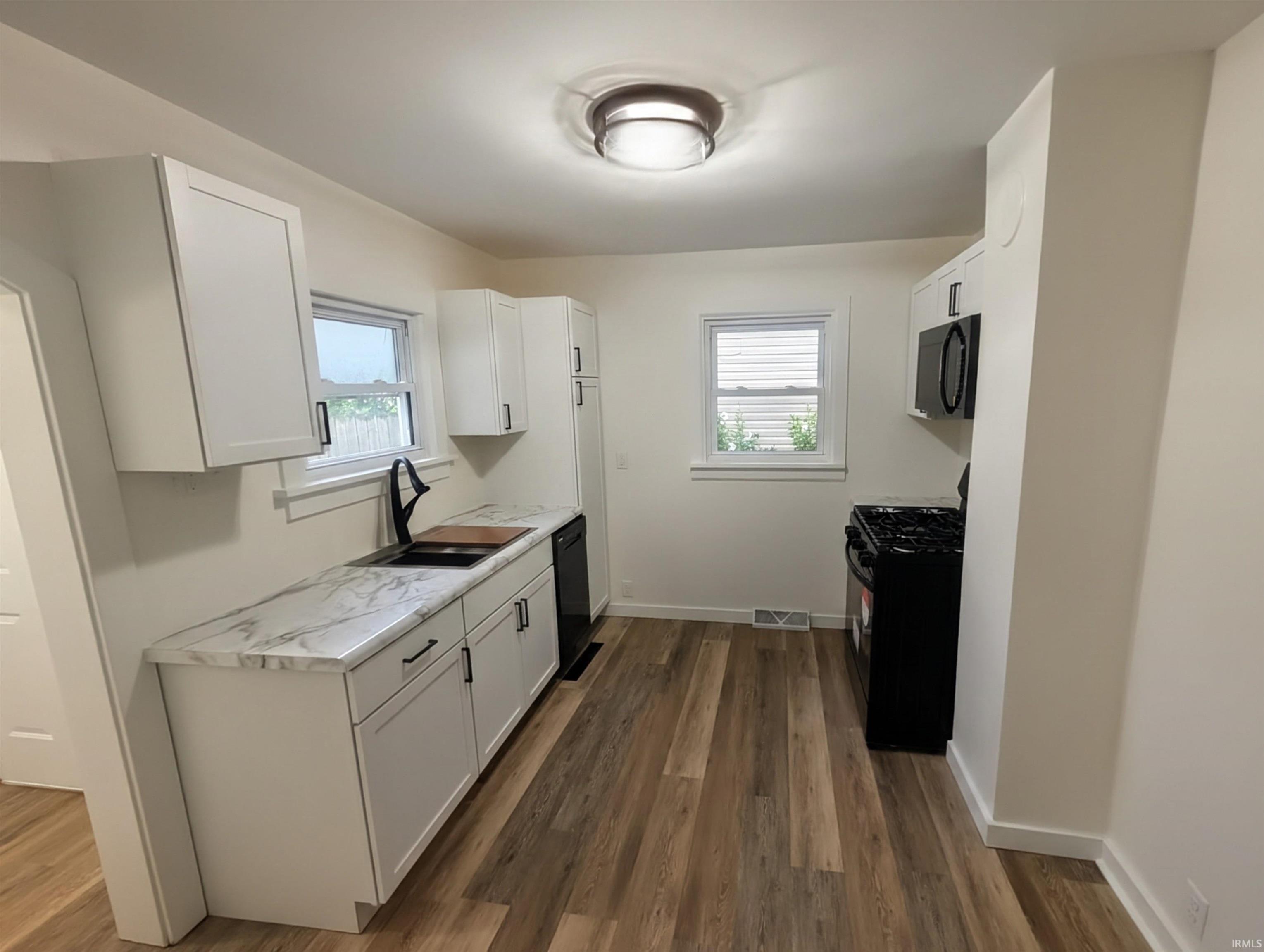 4th image of 502 S 34Th St, South Bend, IN 46615 | MLS# 202631218