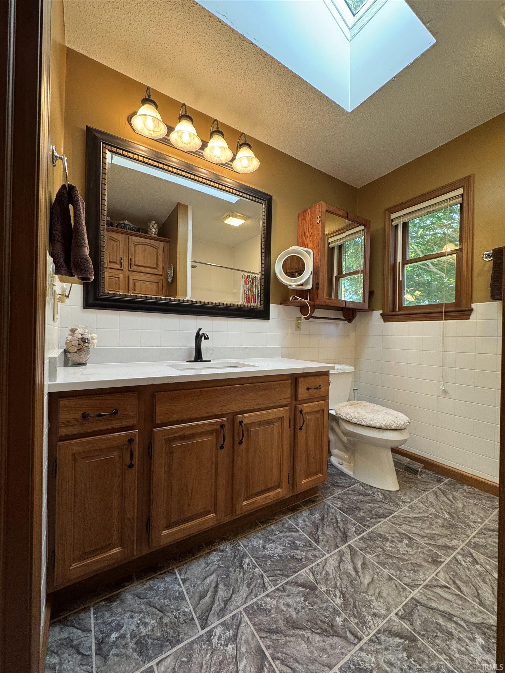 Photo 19 of 1520 W Buddale Drive