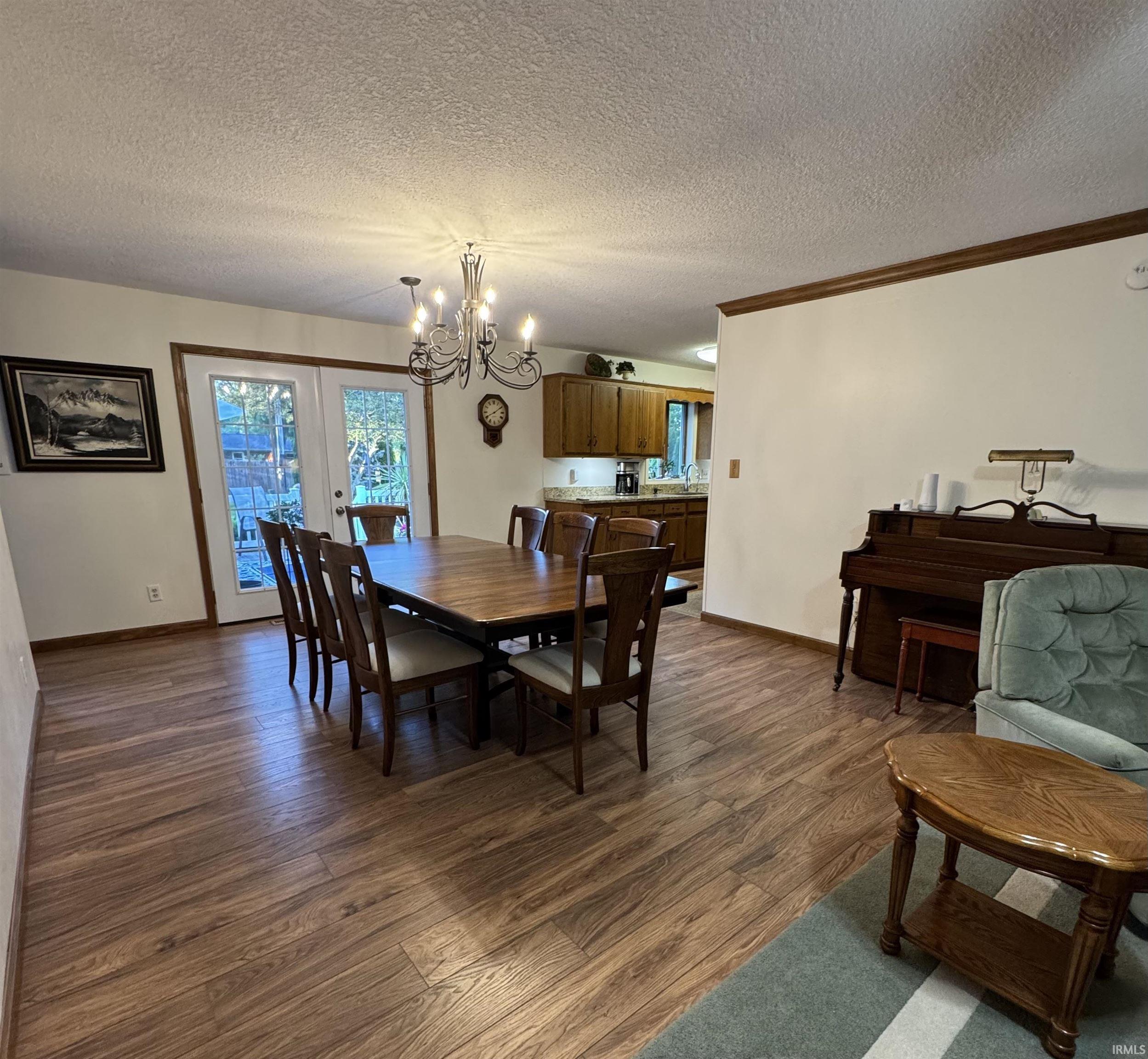Photo 6 of 1520 W Buddale Drive