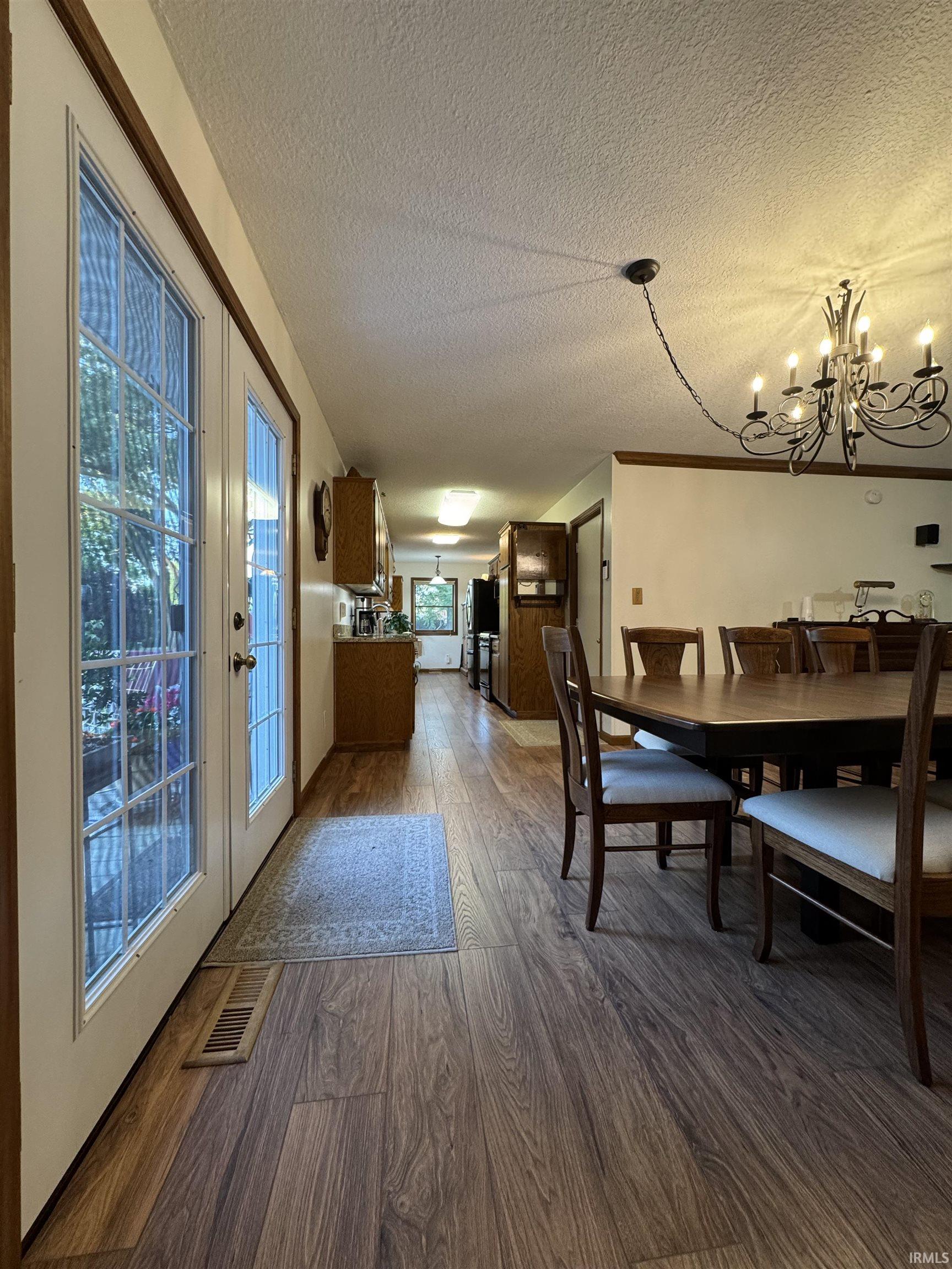 Photo 7 of 1520 W Buddale Drive