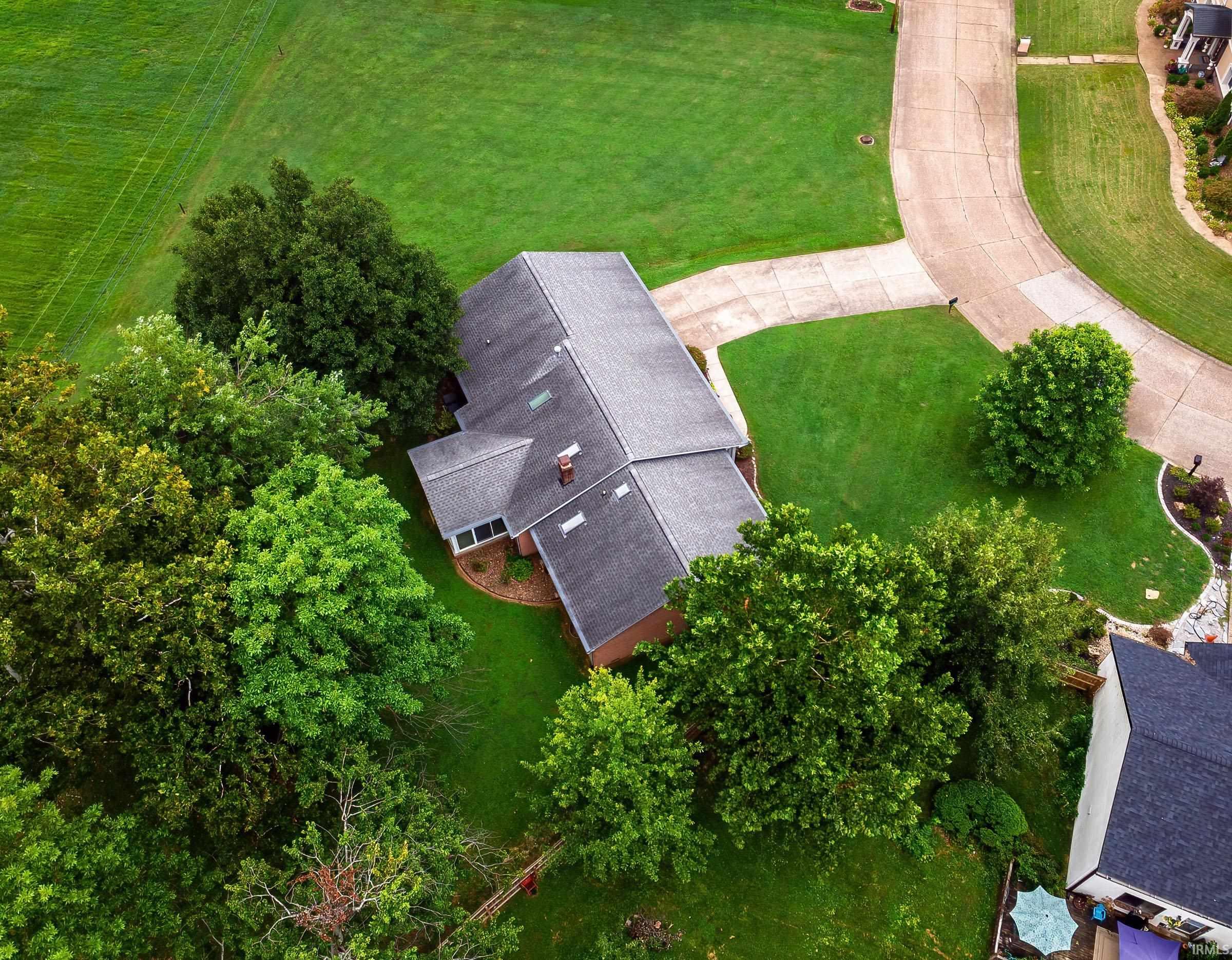 3rd image of 7100 E Gum St, Evansville, IN 47715 | MLS# 202631256