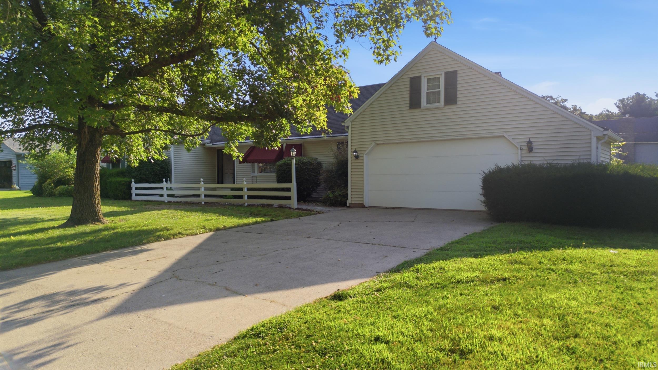 3rd image of 819 Preston St, Lafayette, IN 47905 | MLS# 202631260