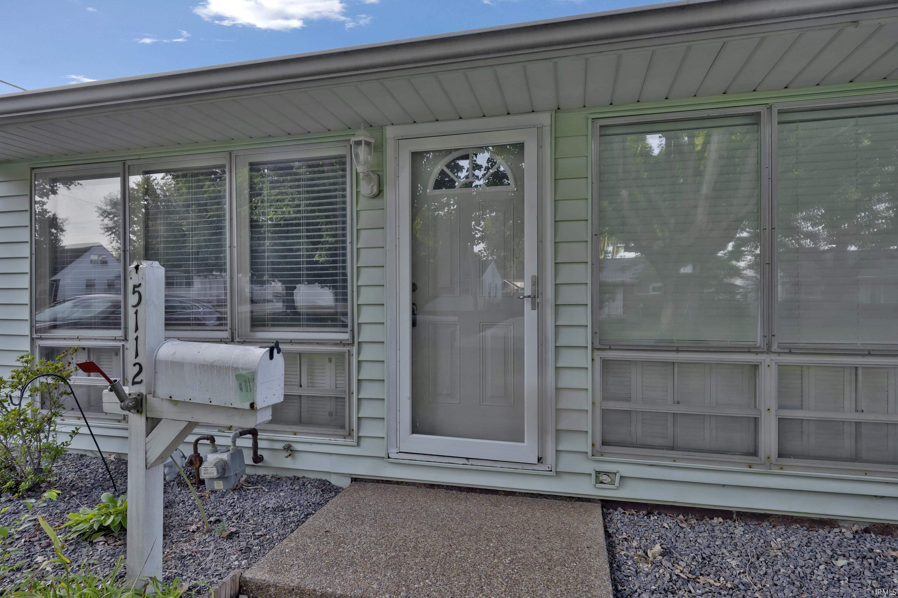 Photo 3 of Manufactured home for sale at 5112 Graham Ave, Evansville, IN 47715 | MLS# 202631274 | Listing updated on 2026-09-20