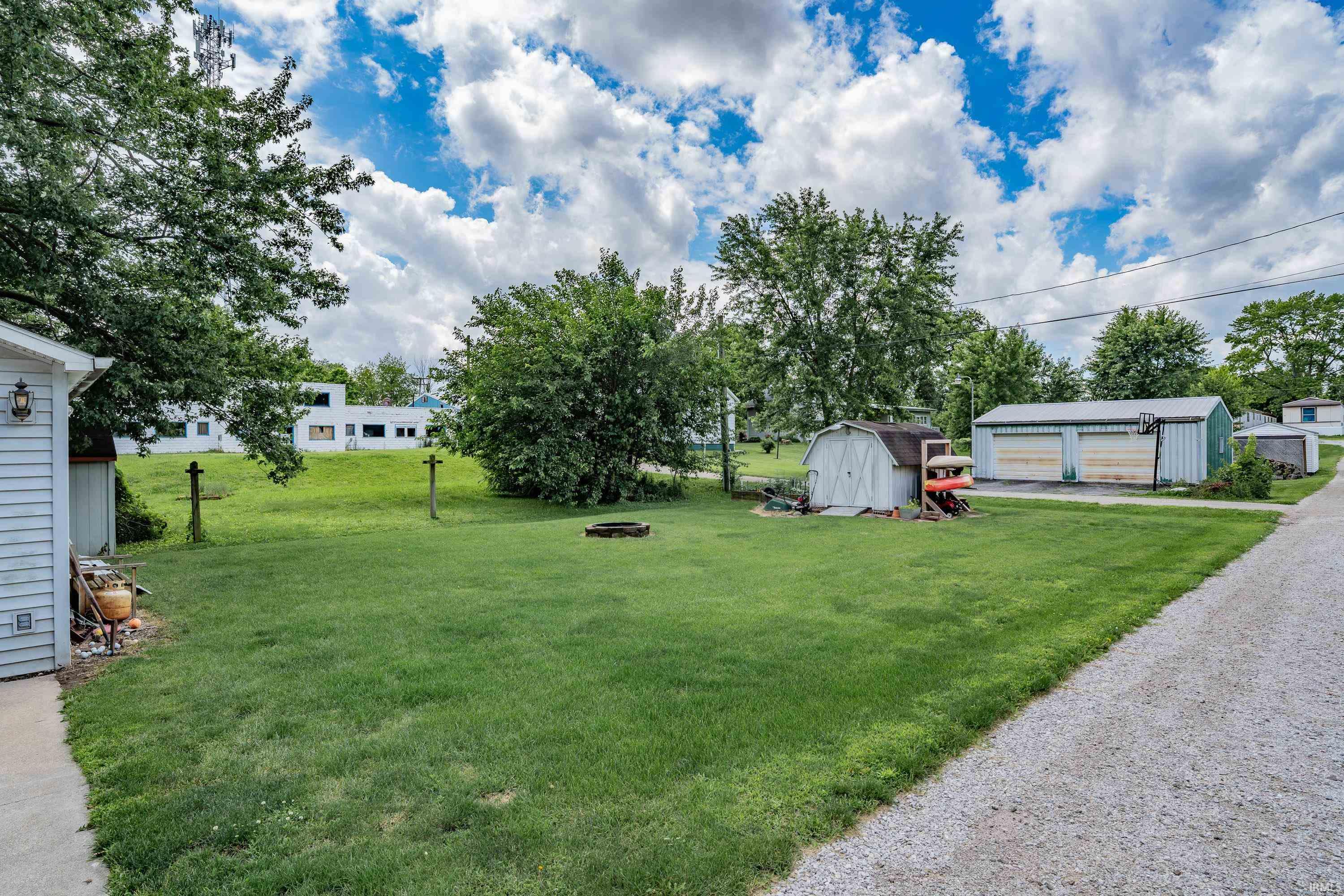 Property Photo 28