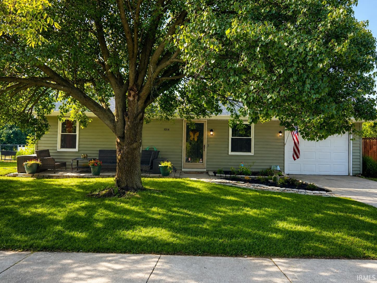 1st image of 1014 Bethany Ln, Fort Wayne, IN 46825 | MLS# 202631309