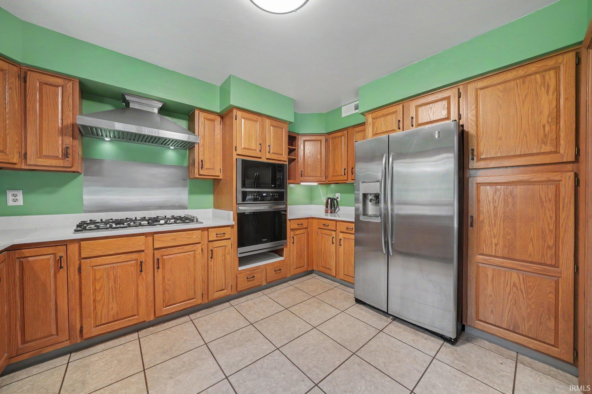 Photo 11 of 20957 Riverbrook Lane