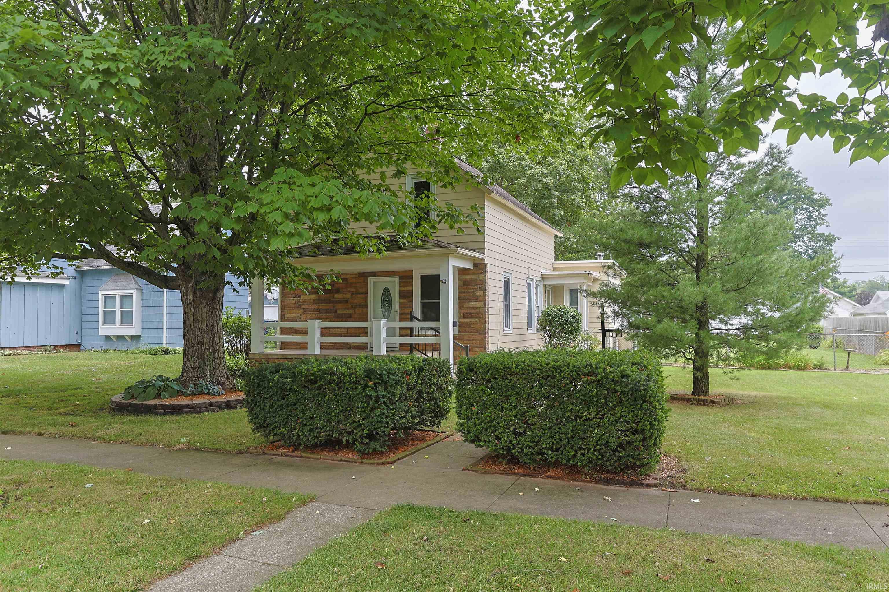 3rd image of 1017 S 26Th St, South Bend, IN 46615 | MLS# 202631330