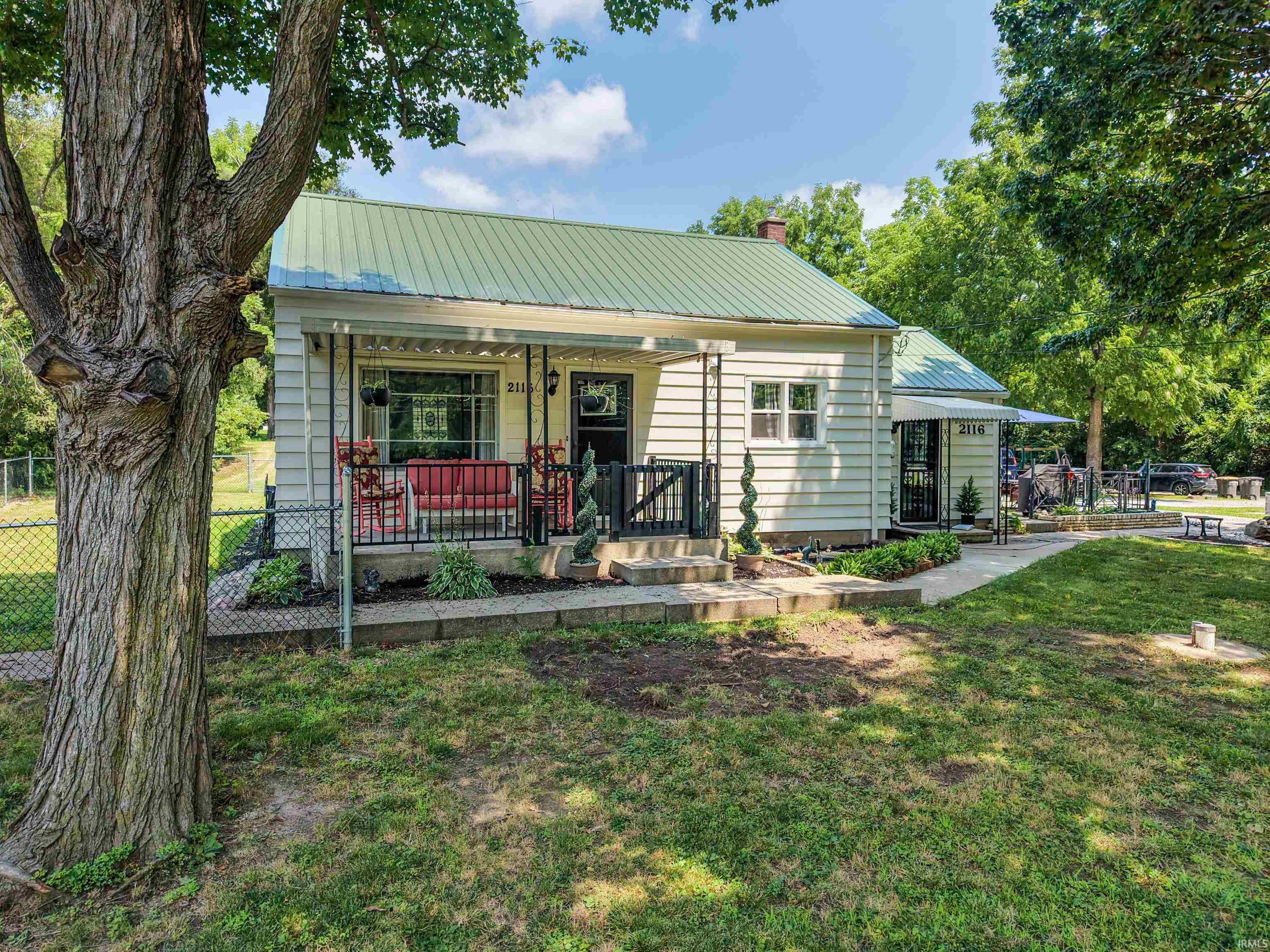 46th image of 2116 Ludwig Rd, Fort Wayne, IN 46818 | MLS# 202631333