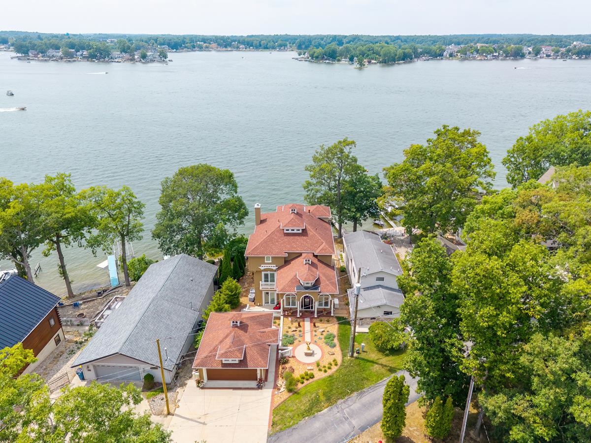 42nd image of 640 Lane 150h Hamilton Lk, Hamilton, IN 46742 | MLS# 202631363