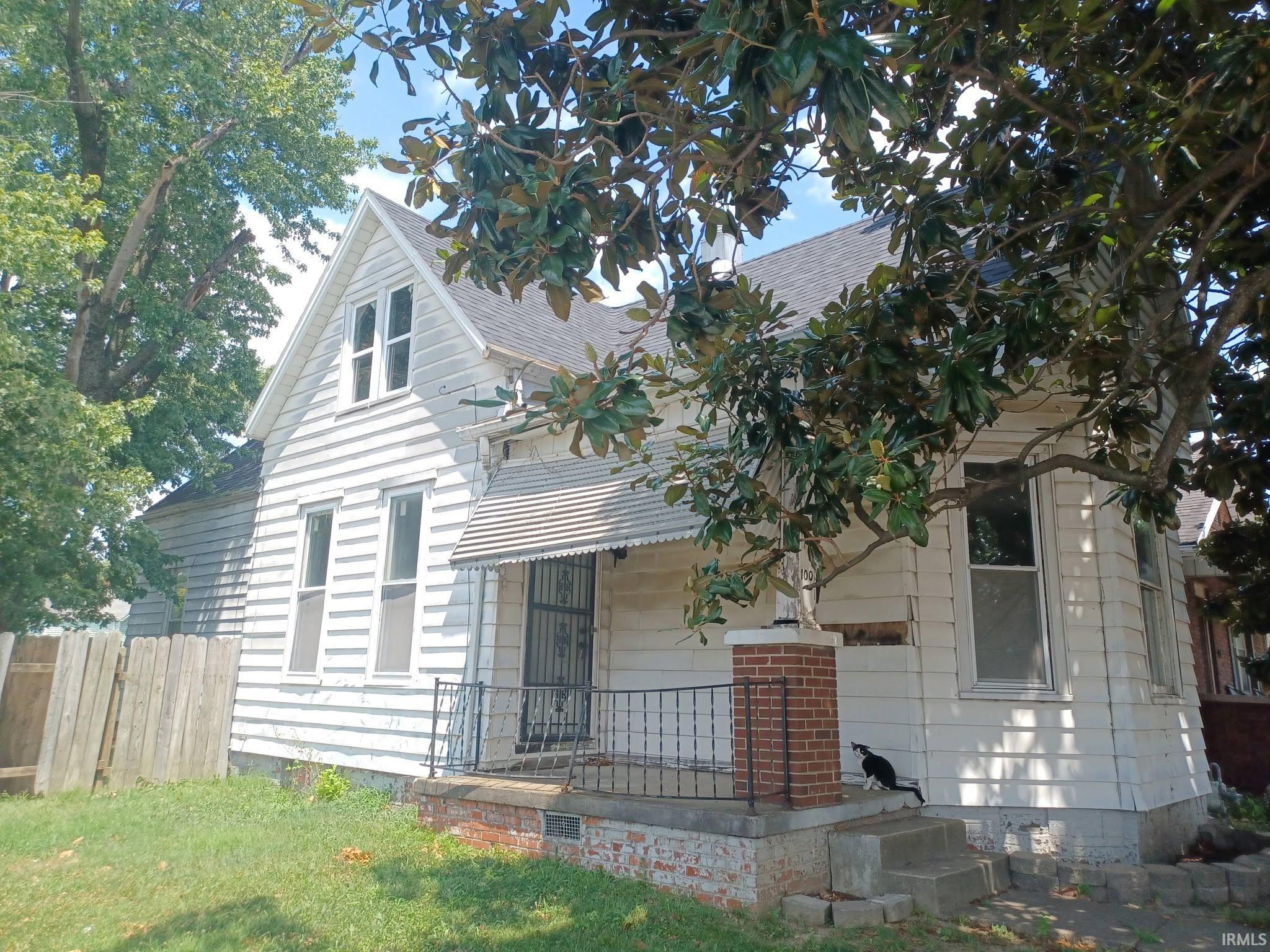 1st image of 100 E Oregon St, Evansville, IN 47711 | MLS# 202631366
