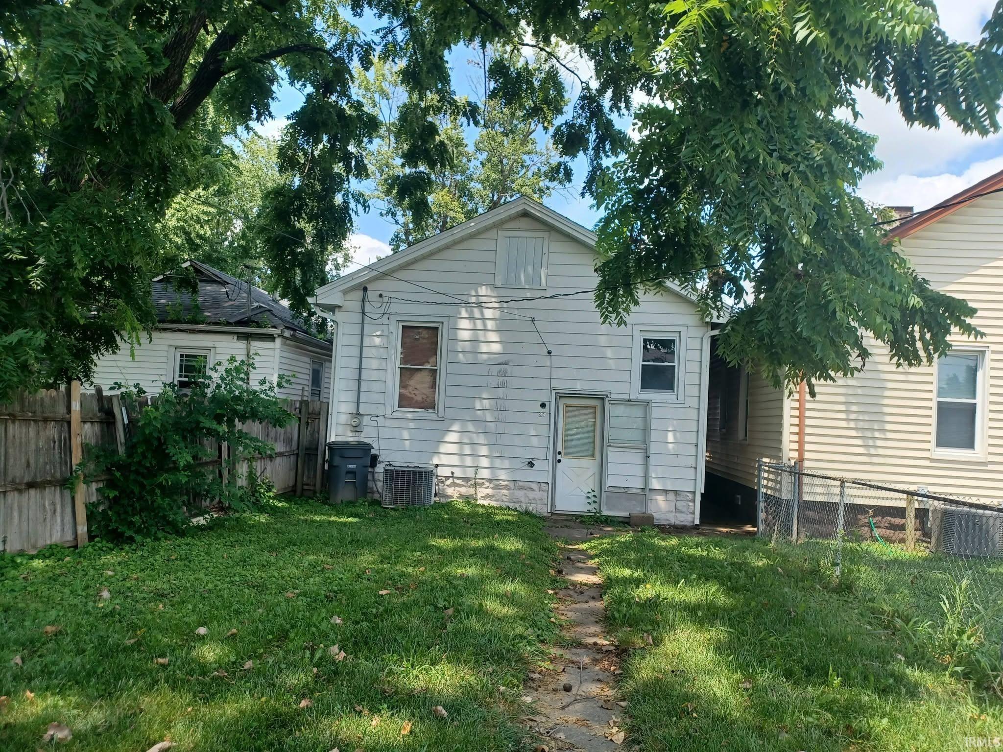 7th image of 27 E Eichel Ave, Evansville, IN 47711 | MLS# 202631370