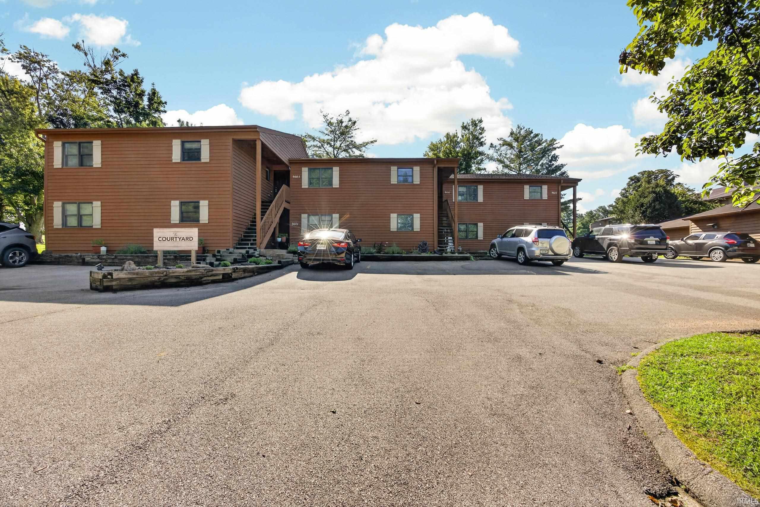 3rd image of 9611 S Lake Ridge Dr #5, Bloomington, IN 47401 | MLS# 202631373