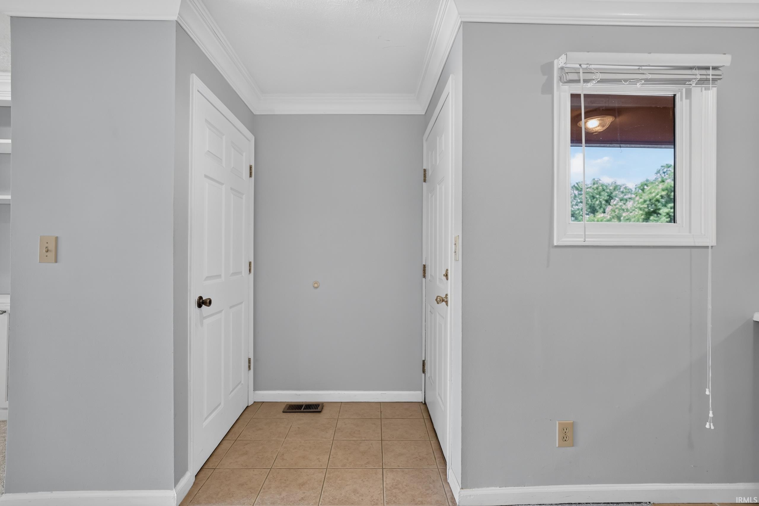 4th image of 9611 S Lake Ridge Dr #5, Bloomington, IN 47401 | MLS# 202631373