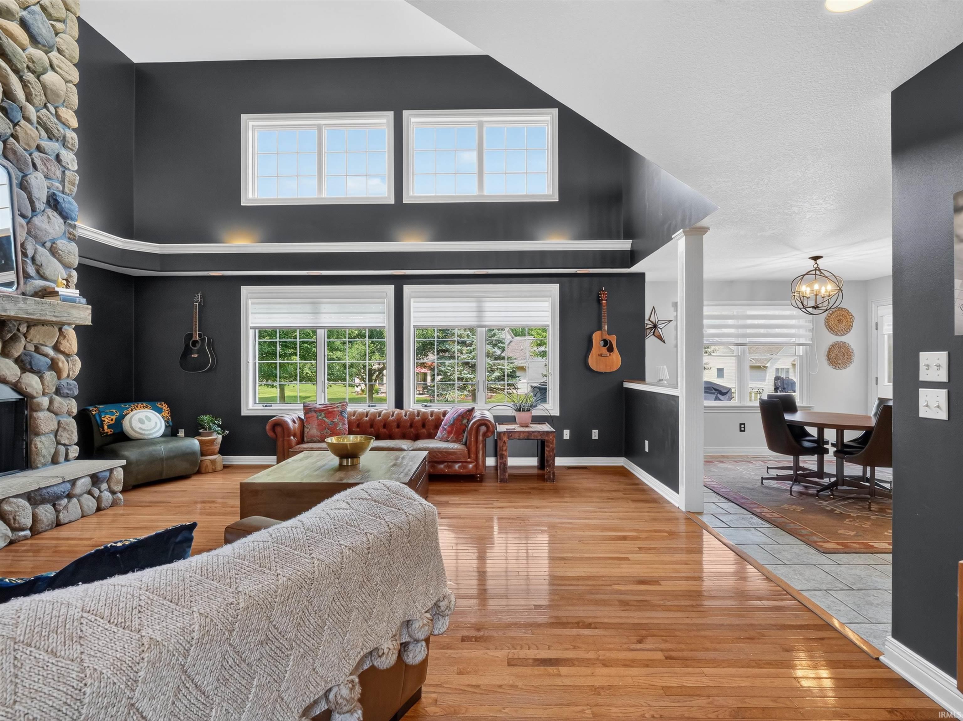Photo 5 of 16605 Merramec Court