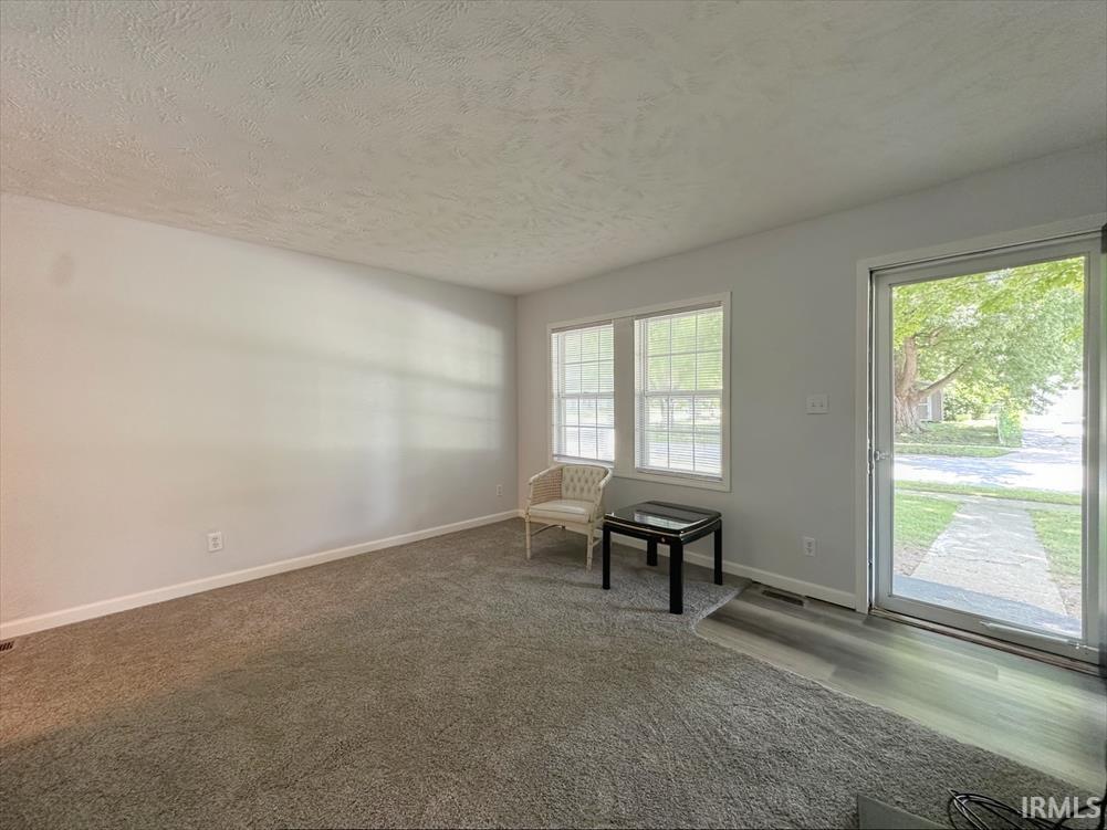 4th image of 1012 Chippewa Ln, Kokomo, IN 46902 | MLS# 202631404