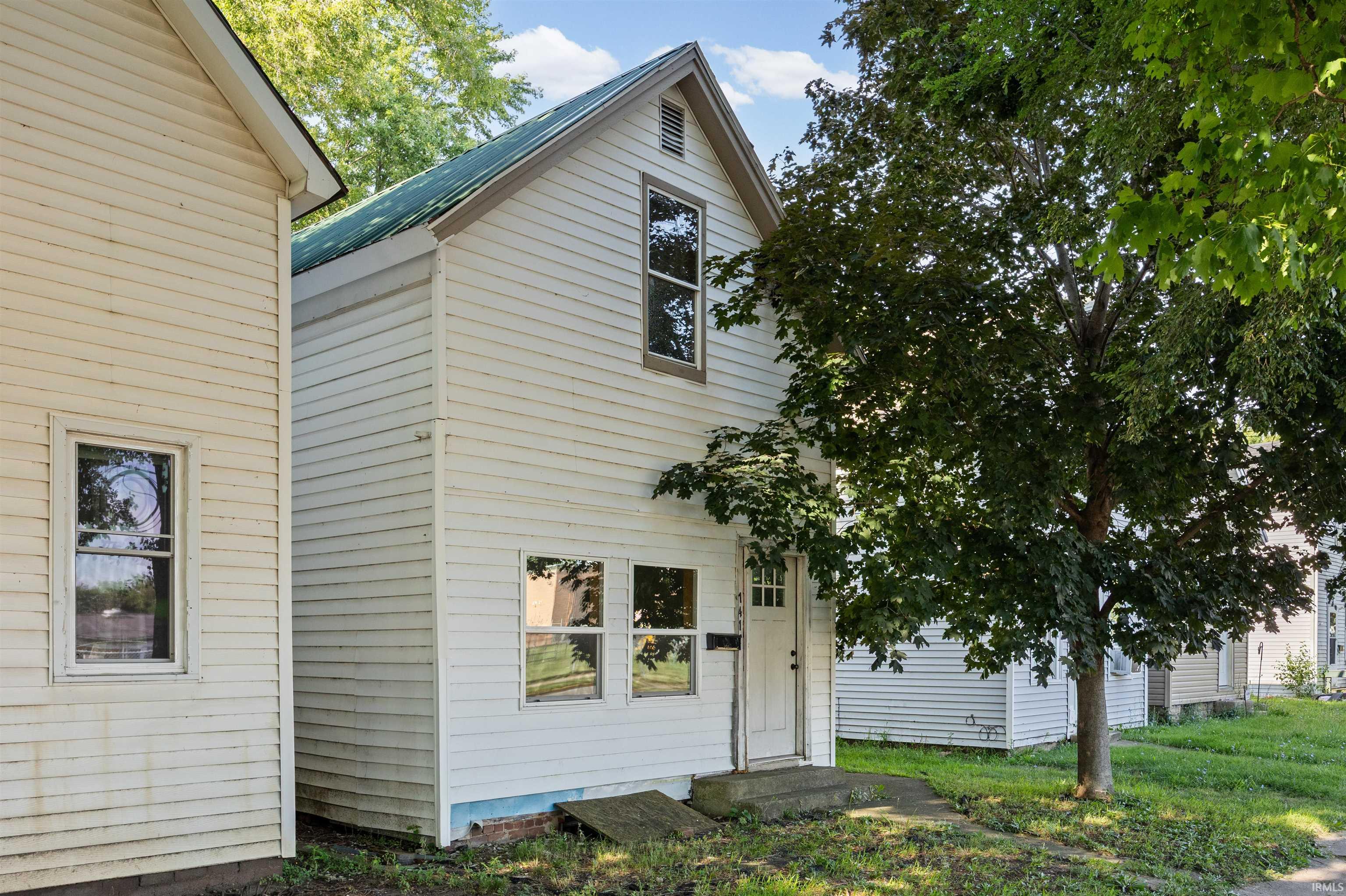 1st image of 1417 Greenbush St, Lafayette, IN 47904 | MLS# 202631427