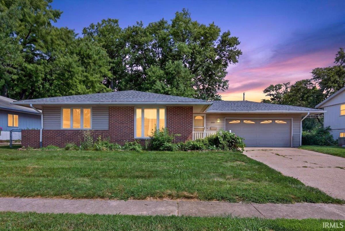 1st image of 2012 Arapahoe Dr, Lafayette, IN 47909 | MLS# 202631437