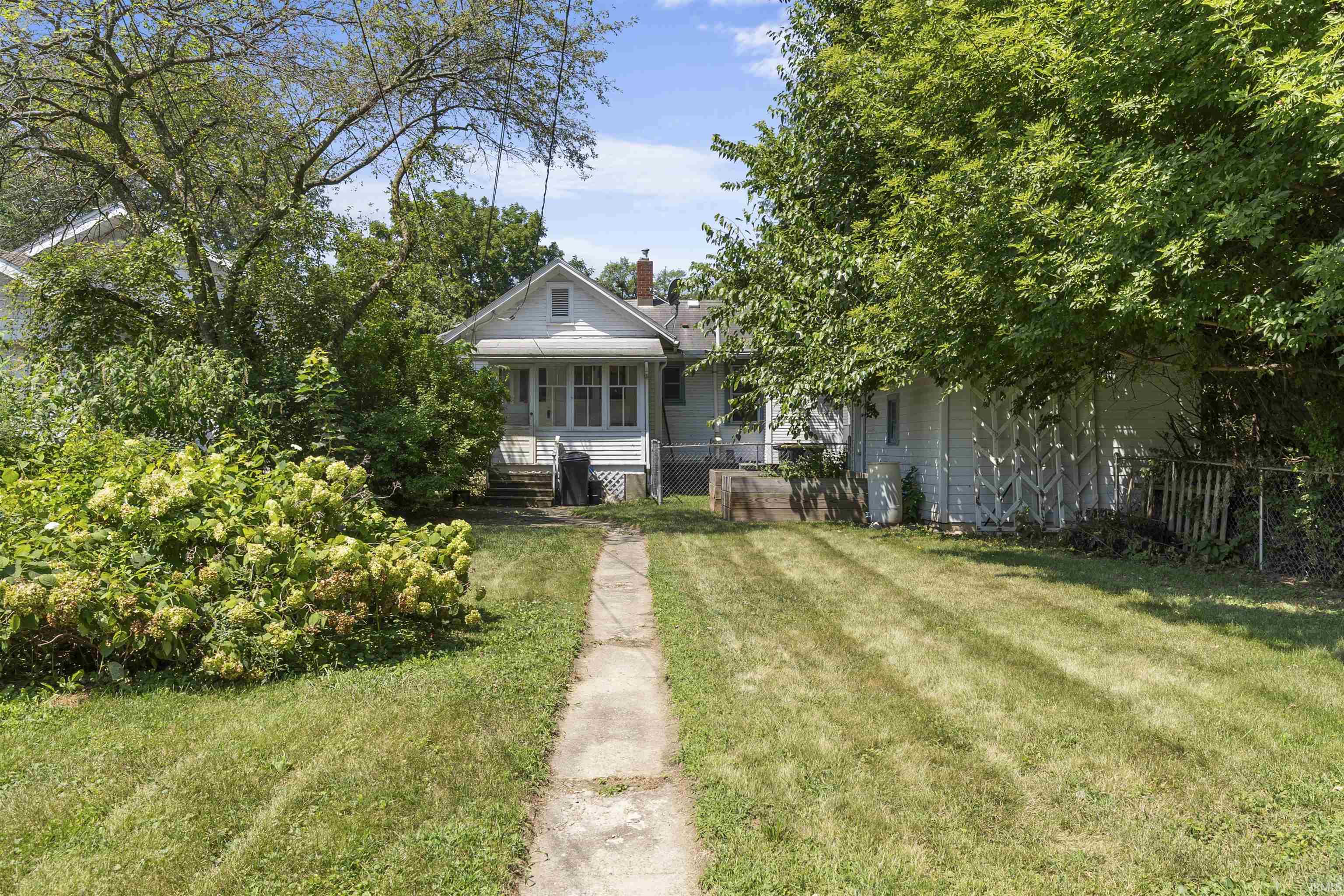 Photo 4 of 1808 Tecumseh Street