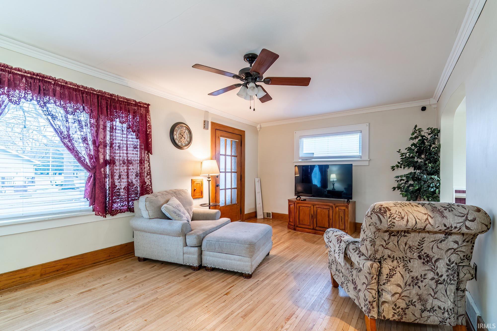 Photo 6 of 2022 Saint Mary's Avenue