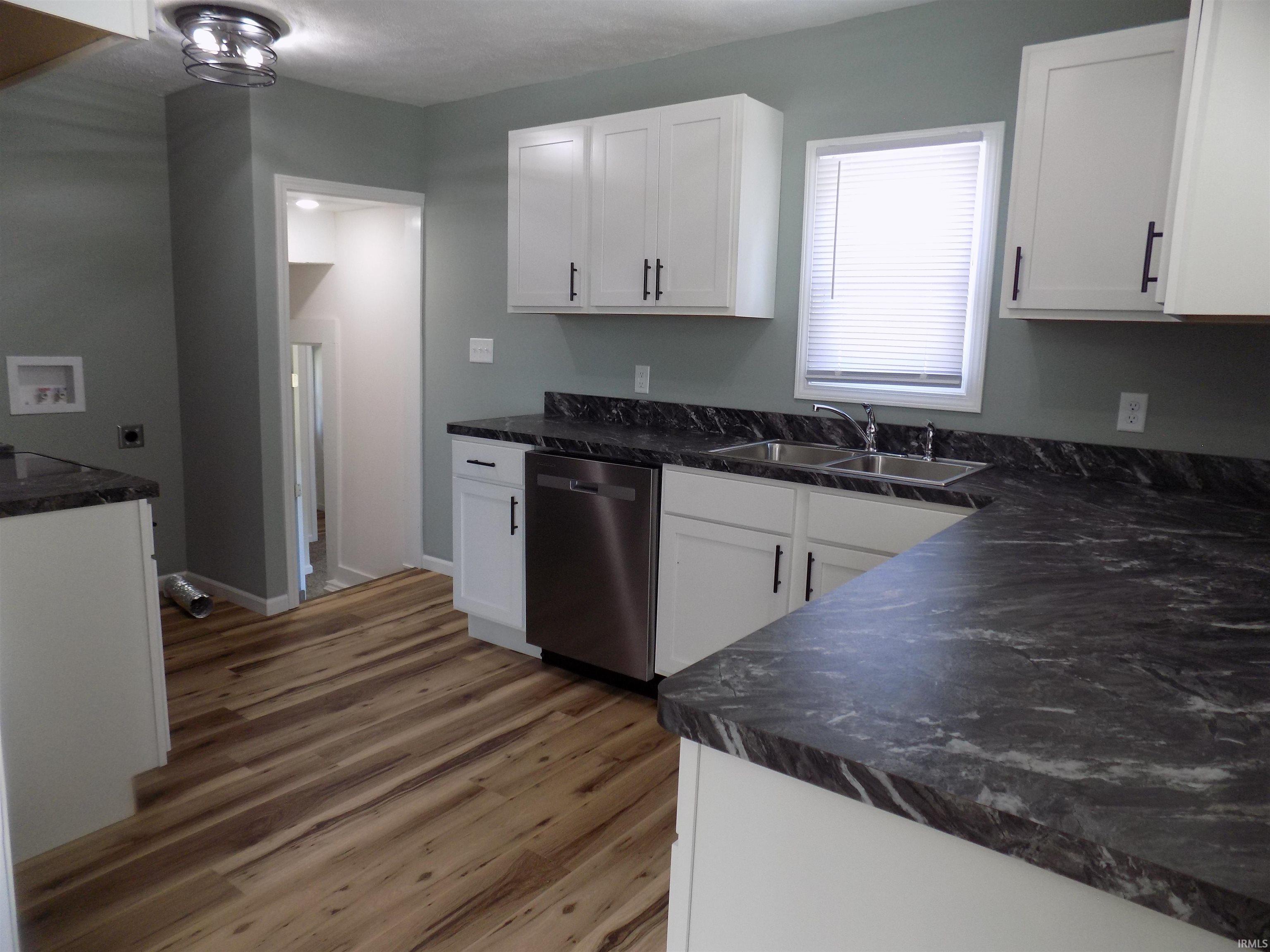 Photo 11 of 57932 Roys Avenue