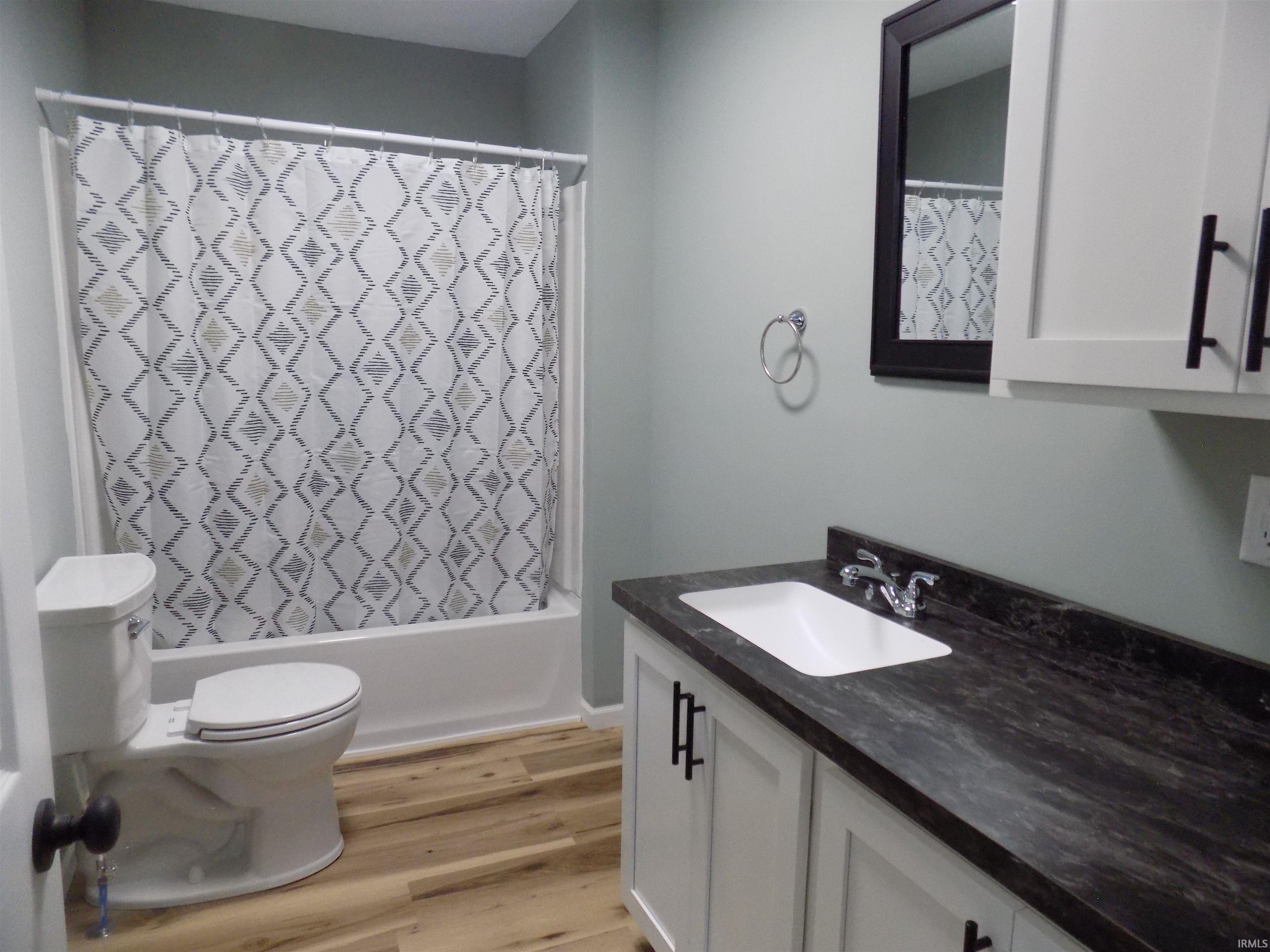 Photo 15 of 57932 Roys Avenue