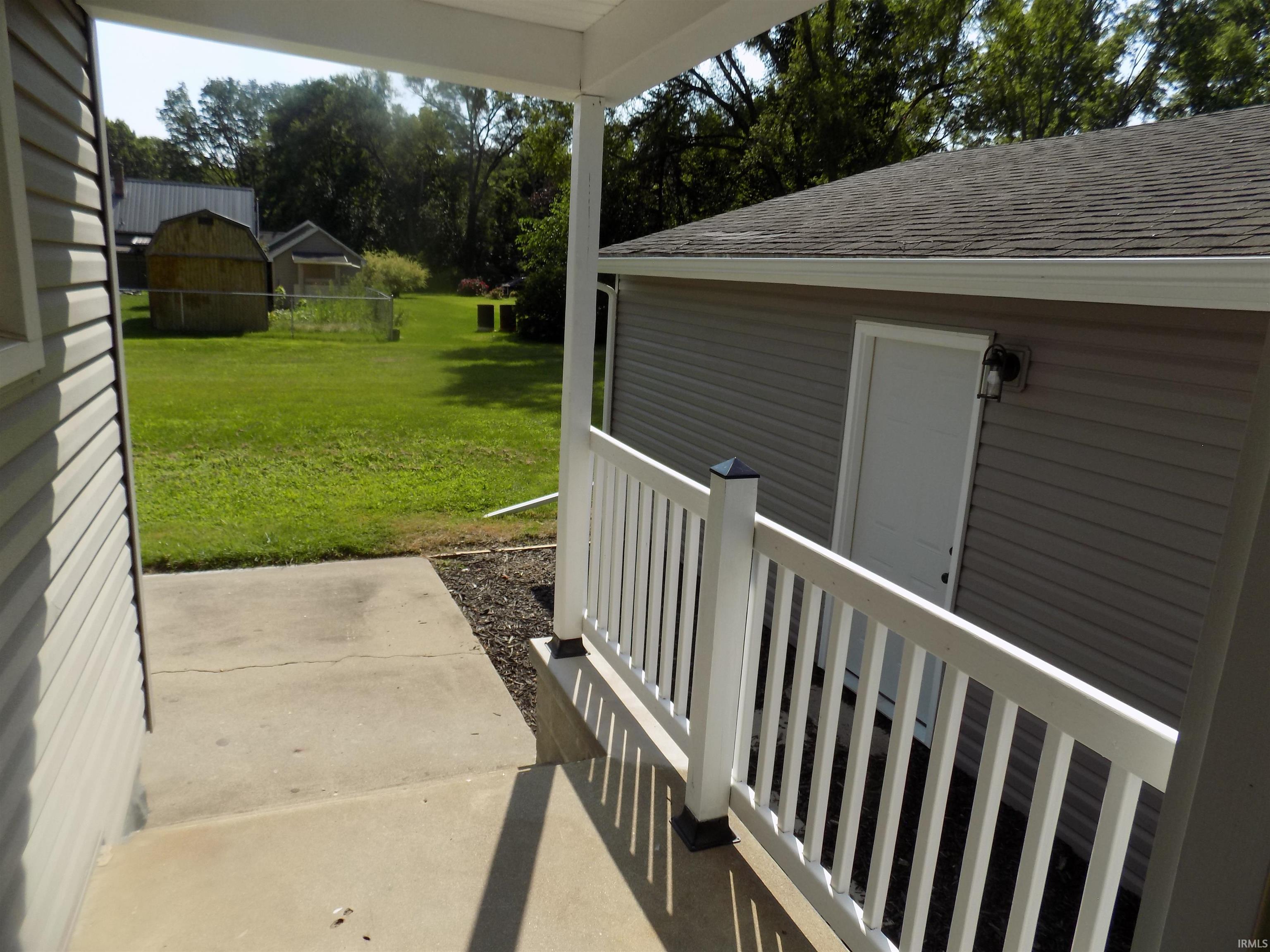 Photo 9 of 57932 Roys Avenue