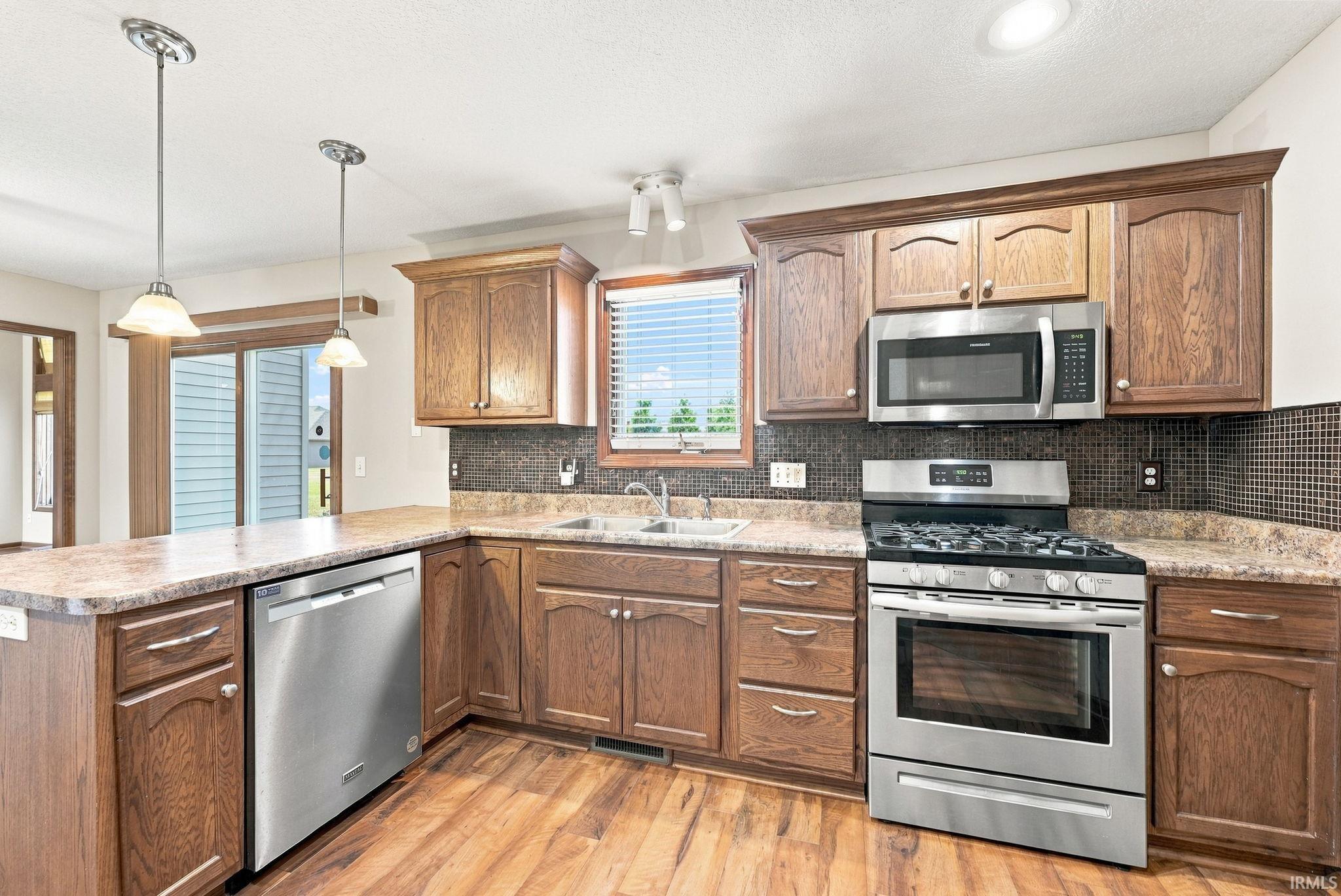 Photo 12 of 1763 Pinelock Court