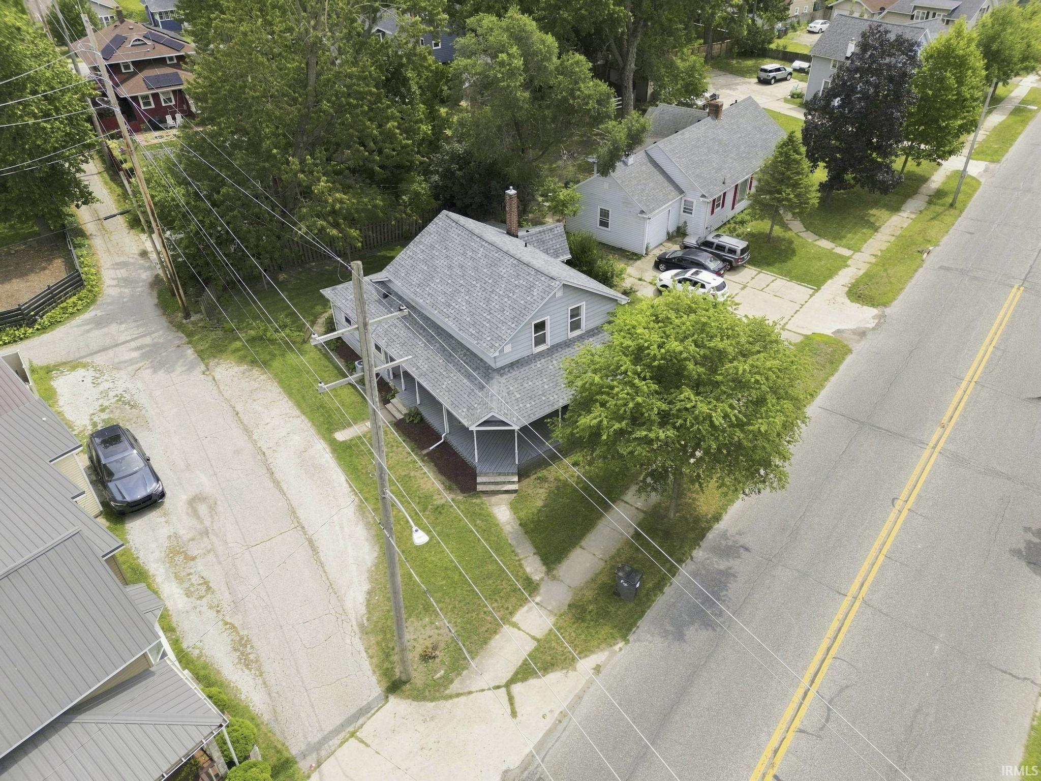 Photo 33 of 1012 S Main Street