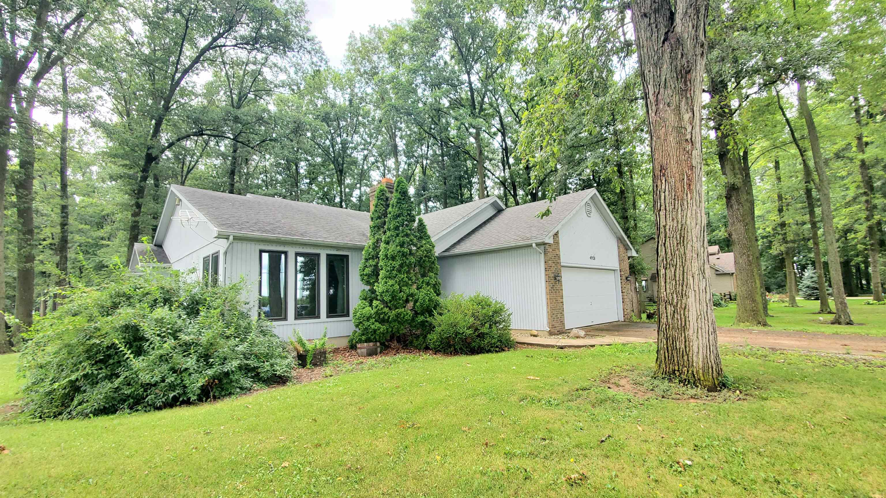 2nd image of 4928 S Webster Rd, New Haven, IN 46774 | MLS# 202631531