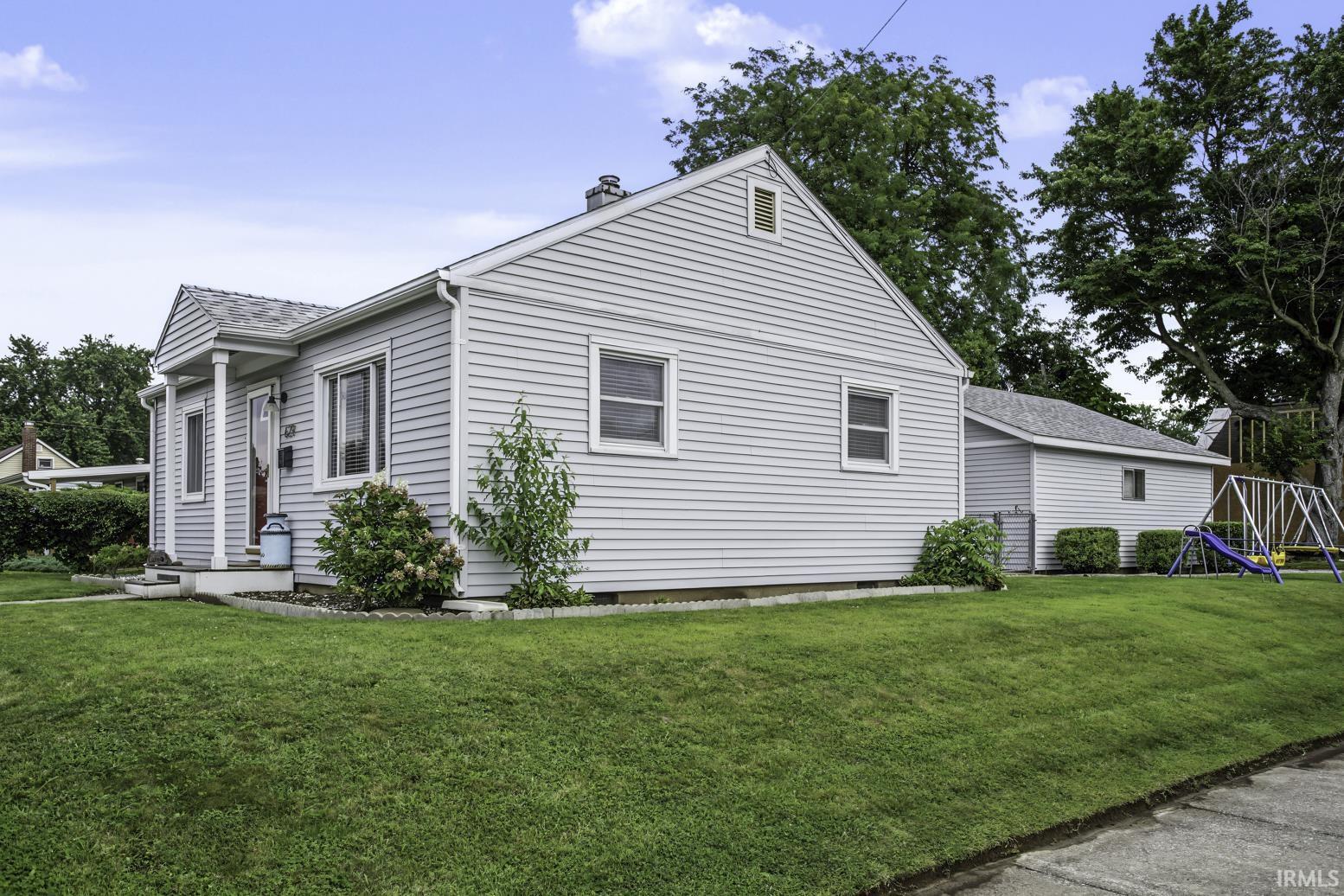 3rd image of 629 Maple St, Monticello, IN 47960 | MLS# 202631545