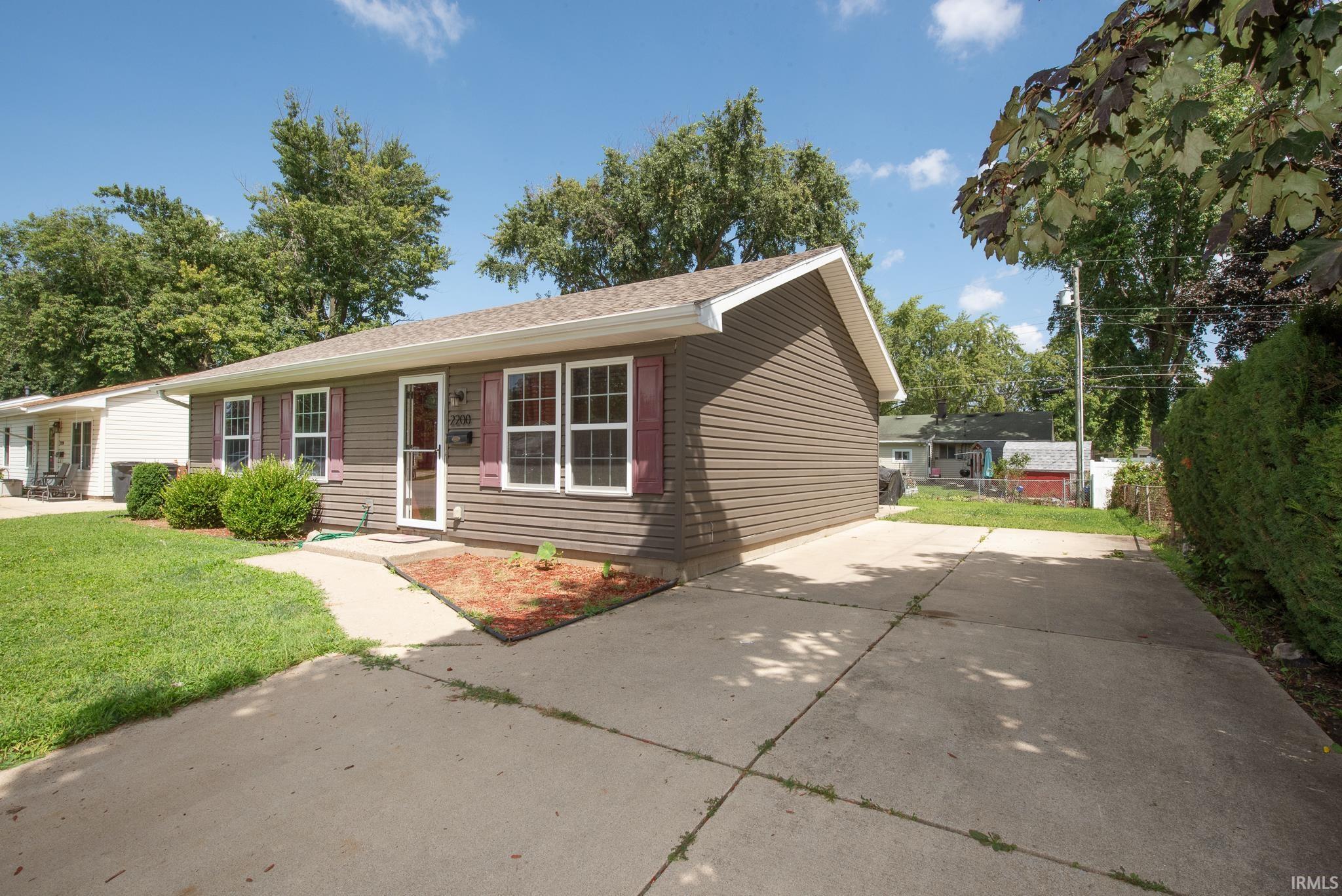 27th image of 2200 Brady Ln, Lafayette, IN 47909 | MLS# 202631572
