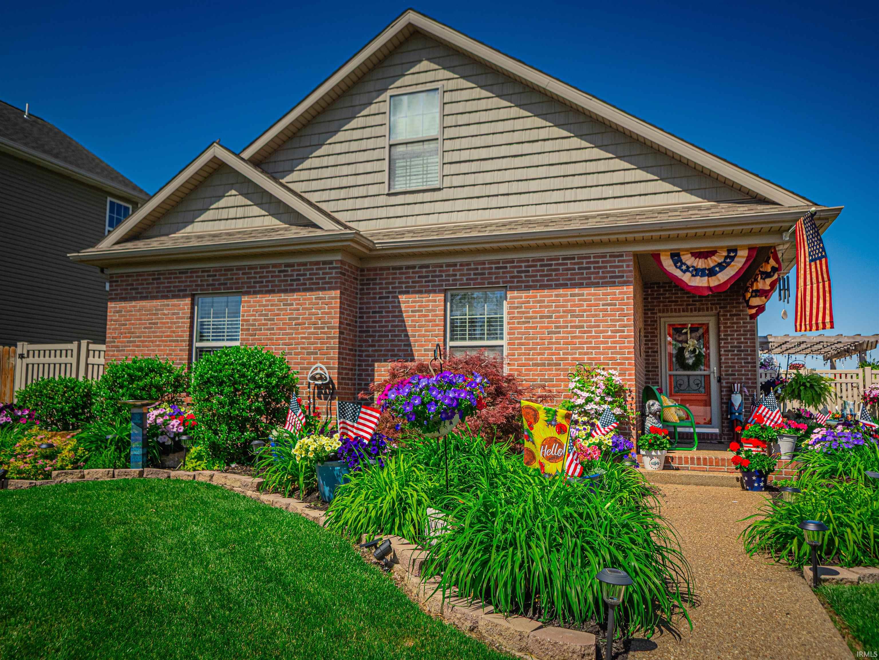 Photo 2 of Manufactured home for sale at 15508 Shakespeare Dr, Evansville, IN 47725 | MLS# 202631605 | Listing updated on 2026-09-18