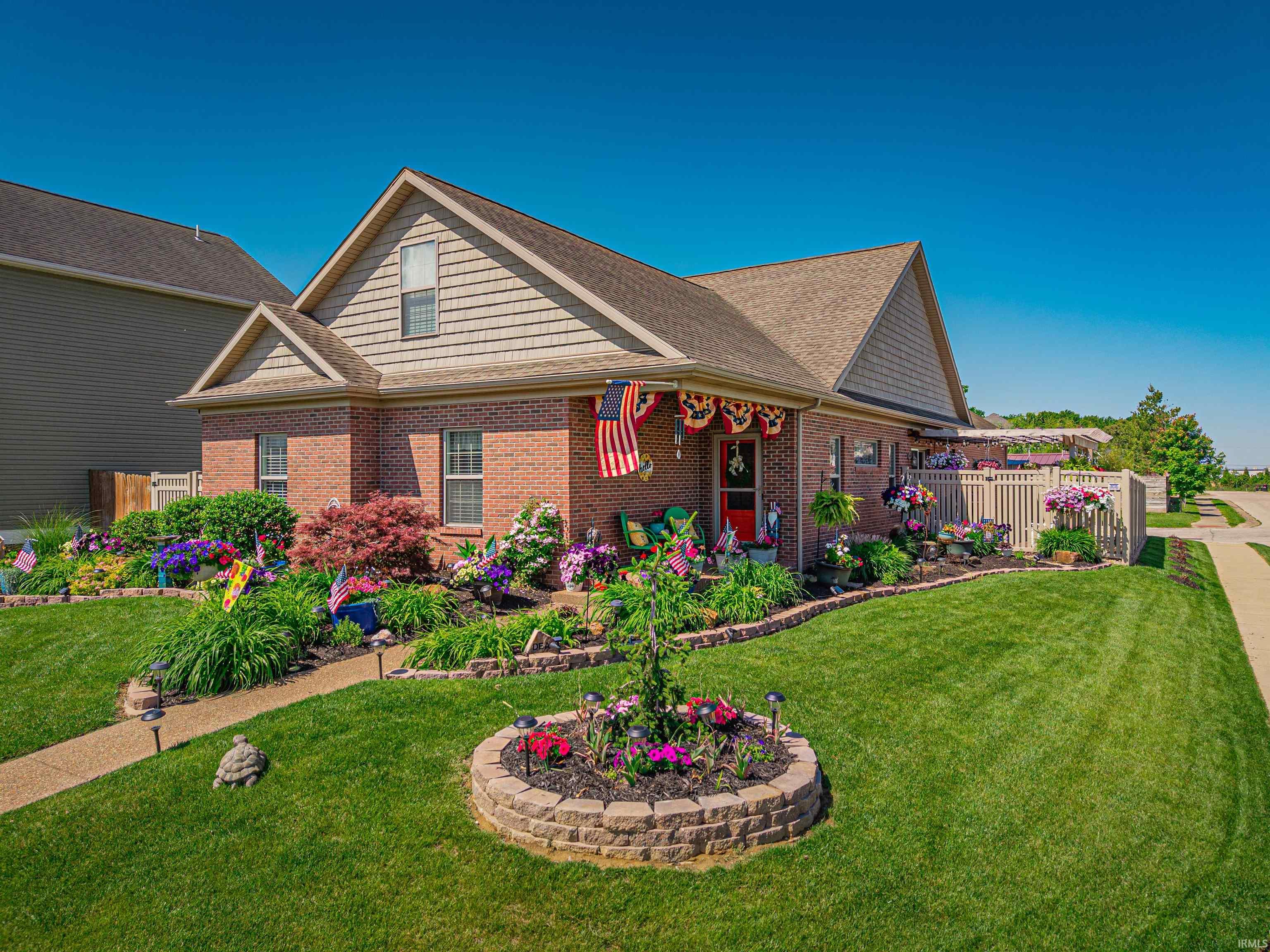 Photo 3 of Manufactured home for sale at 15508 Shakespeare Dr, Evansville, IN 47725 | MLS# 202631605 | Listing updated on 2026-09-18
