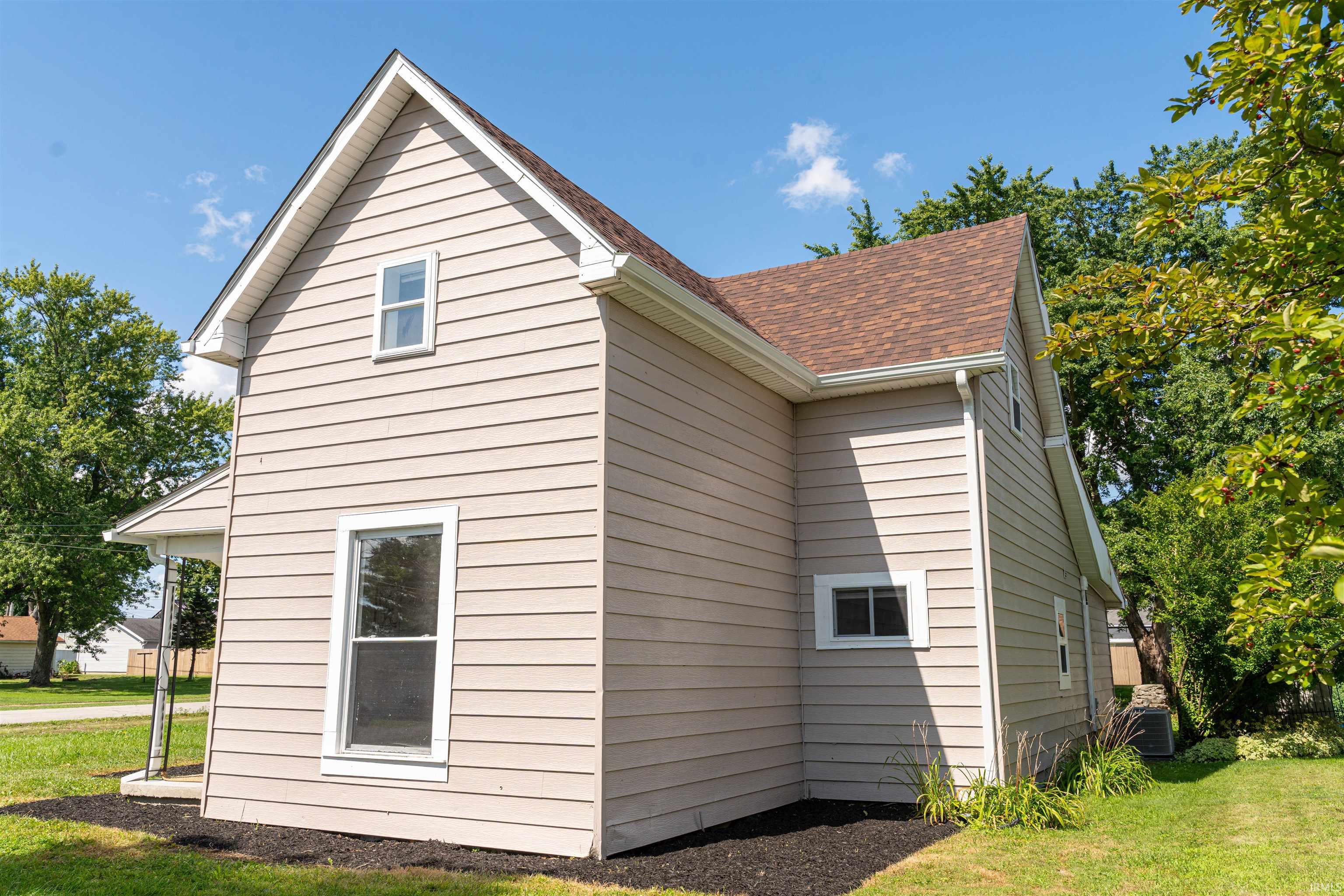 34th image of 206 N Fulton St, Parker City, IN 47368 | MLS# 202631607