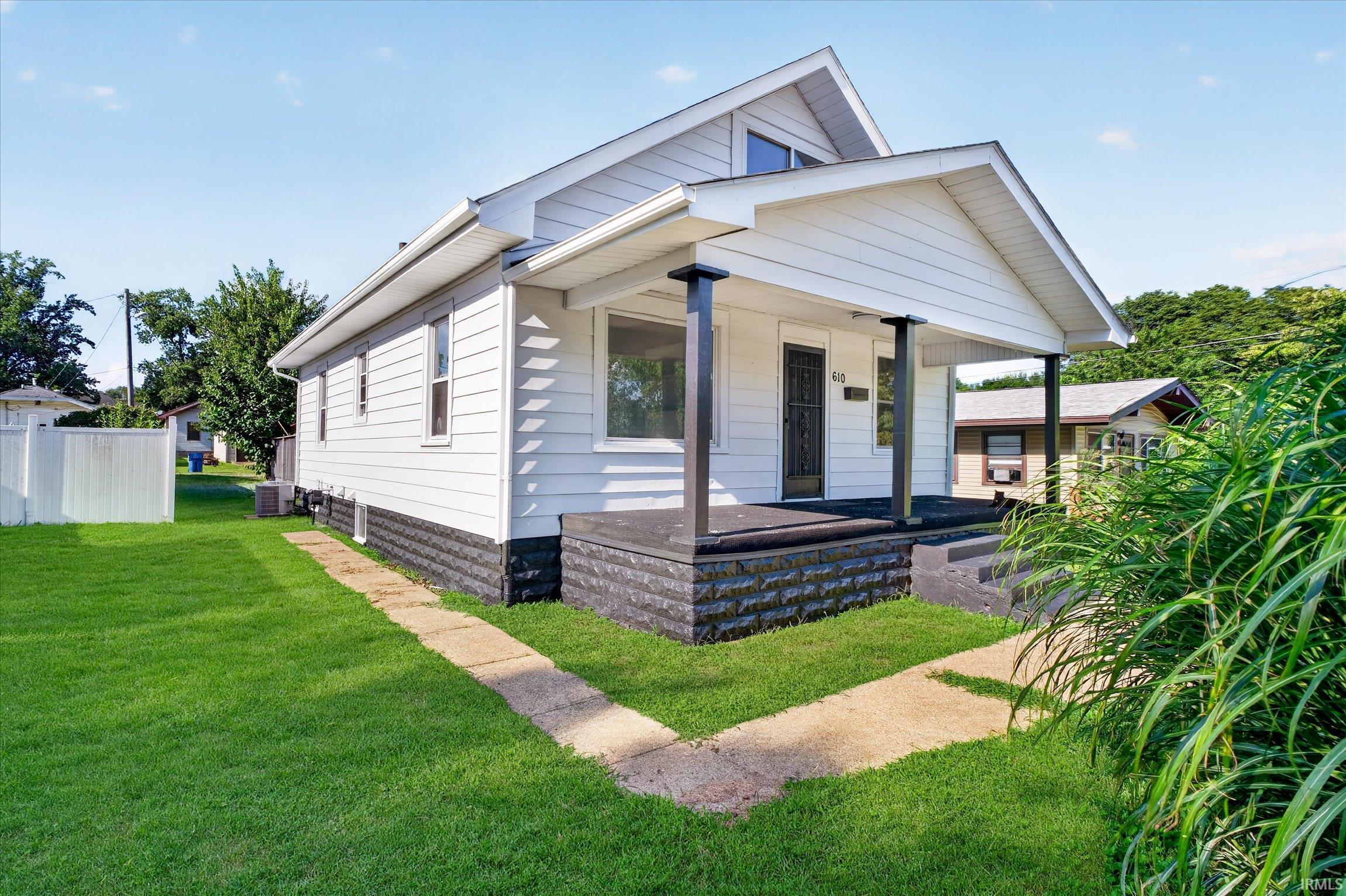 4th image of 610 Morton St, Terre Haute, IN 47802 | MLS# 202631615