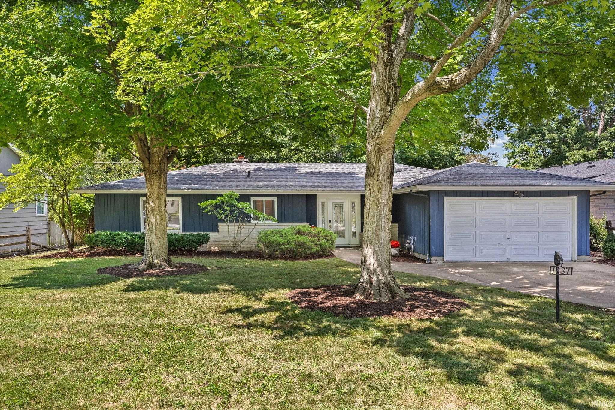 2nd image of 1837 Summit Dr, West Lafayette, IN 47906 | MLS# 202631616