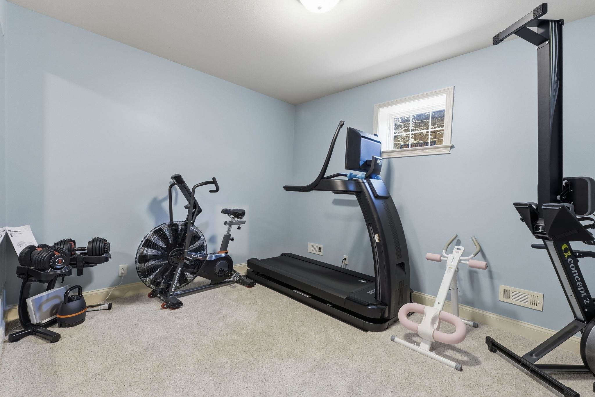 Photo 33 of 30306 Copperfield Lane