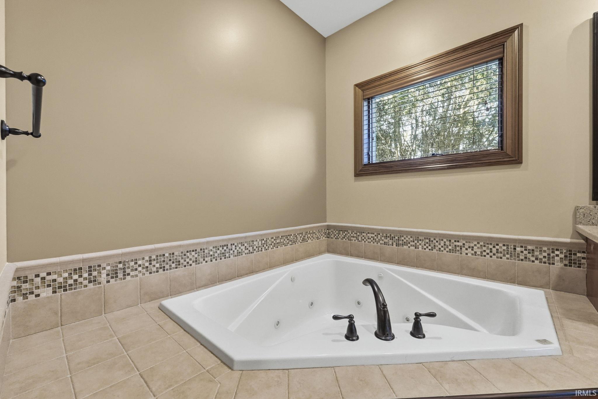 Photo 21 of 2208 Longleaf Drive