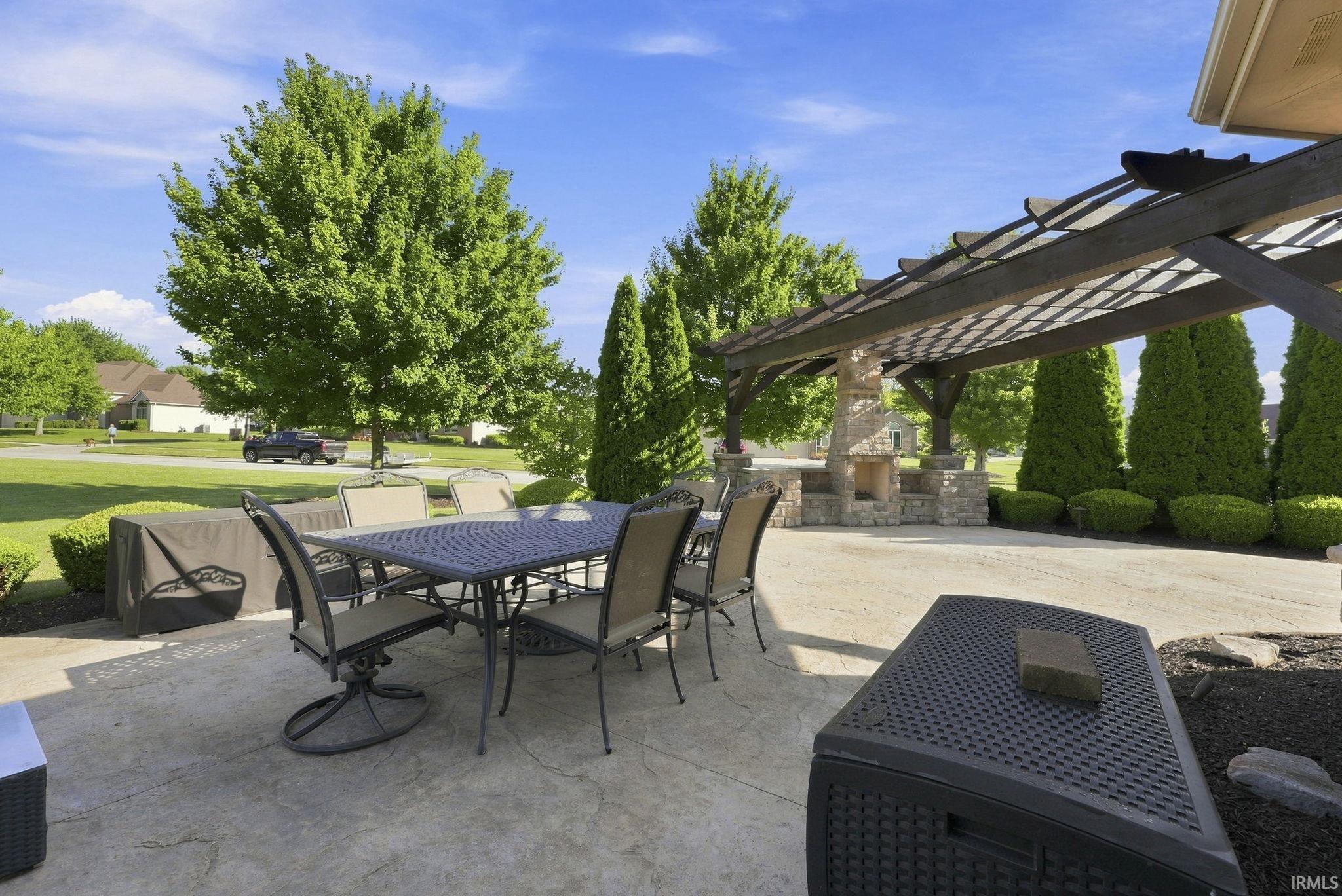 Photo 40 of 2208 Longleaf Drive
