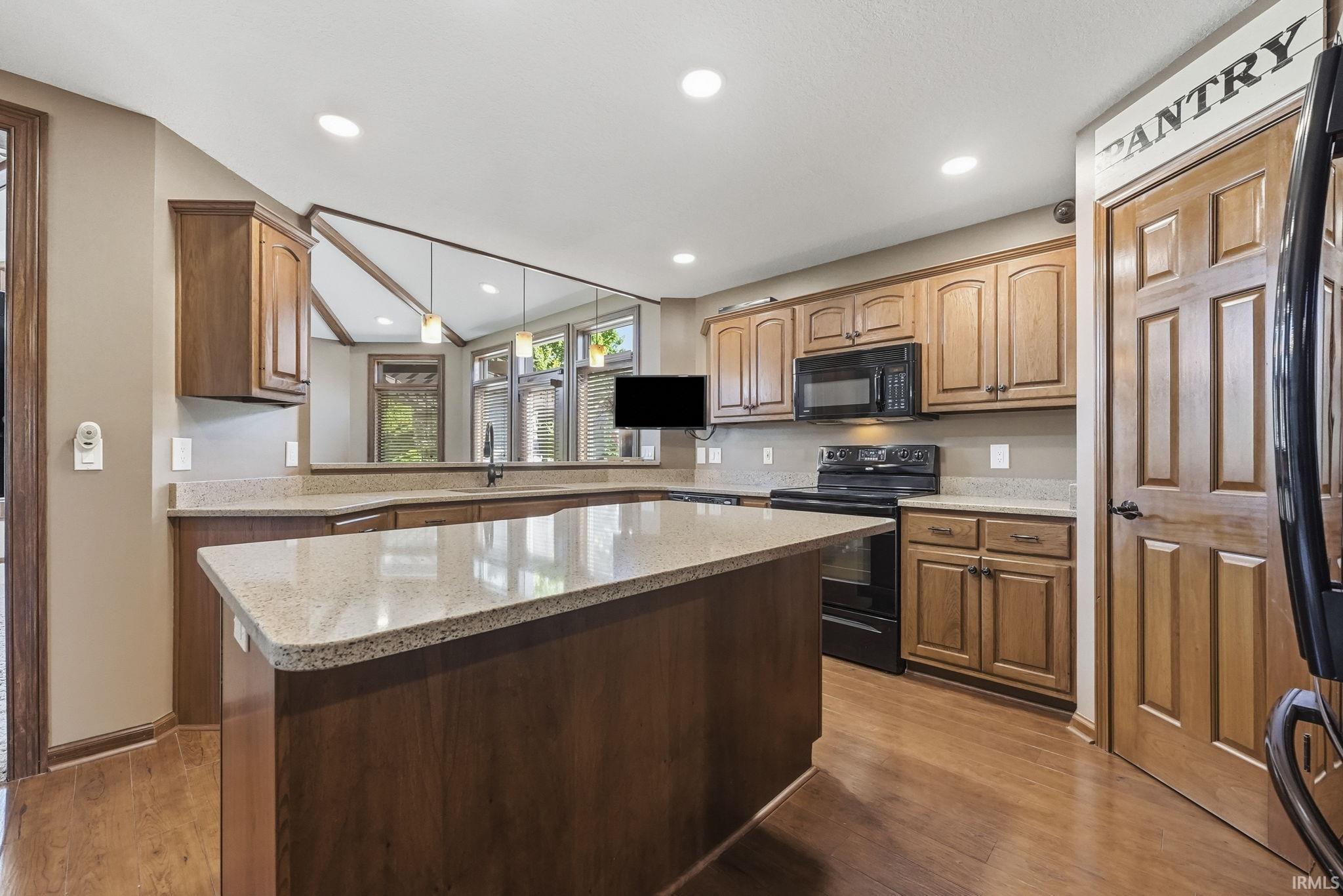 Photo 9 of 2208 Longleaf Drive