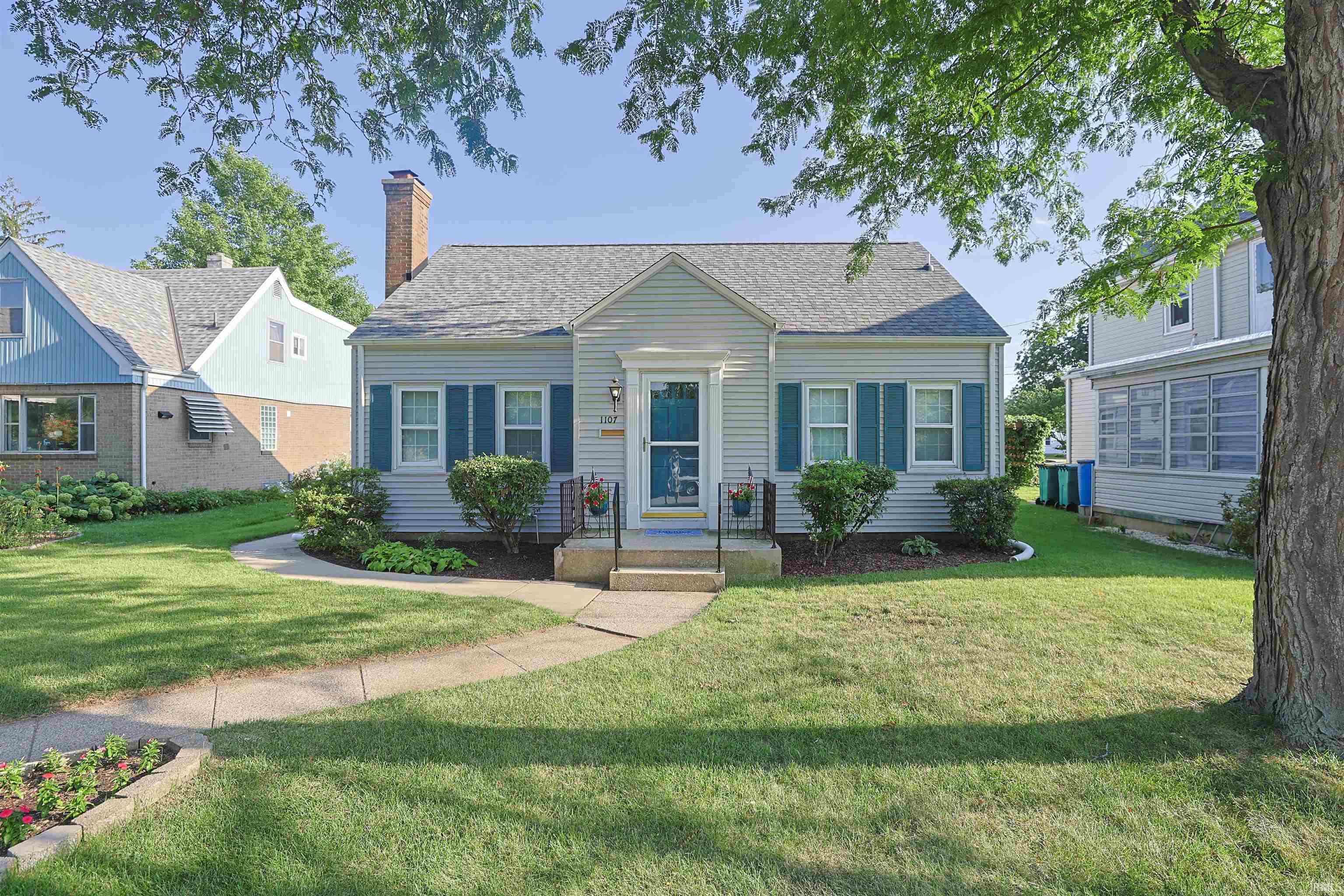 1st image of 1107 Prospect Dr, Mishawaka, IN 46544 | MLS# 202631731