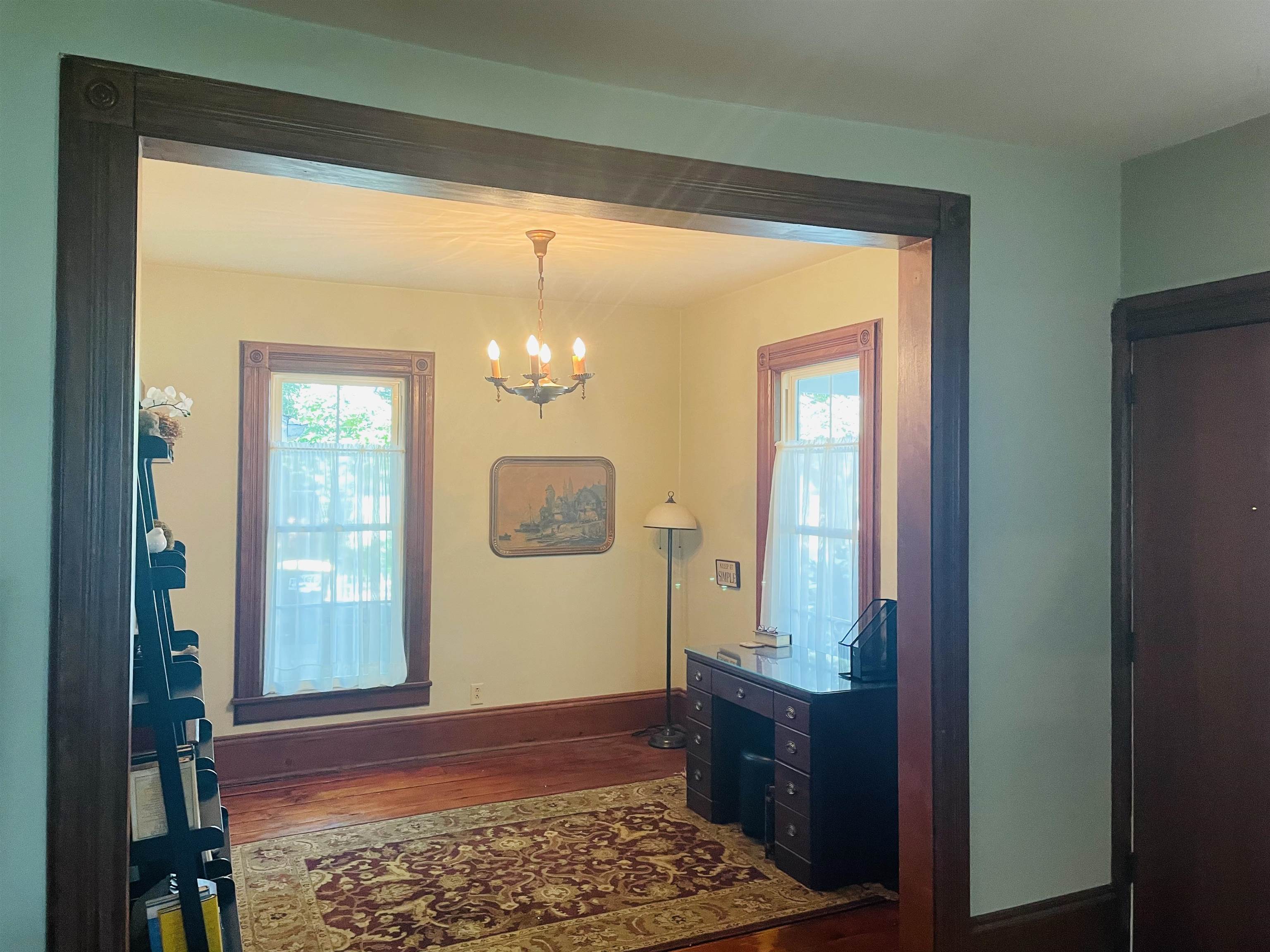 Photo 7 of 409 W Spring Street