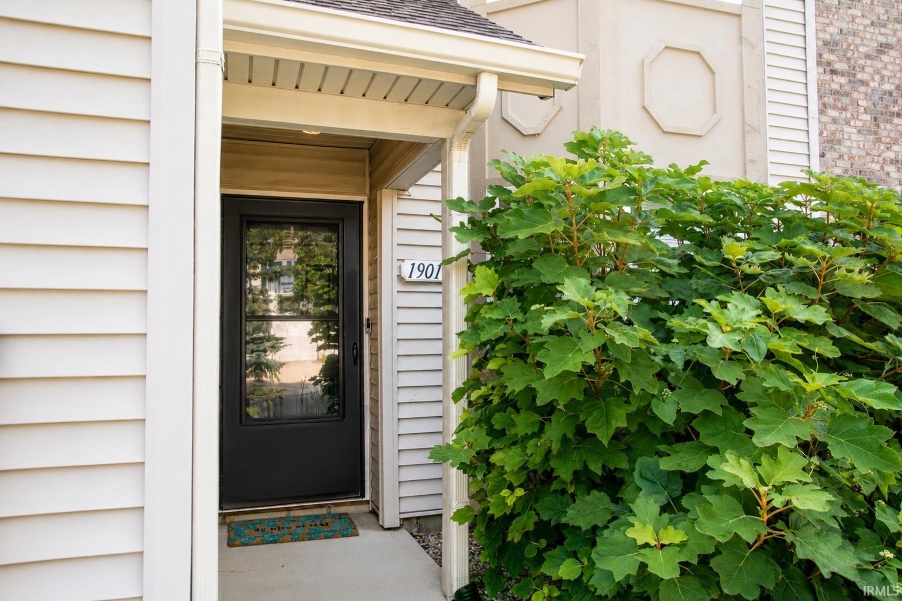 2nd image of 1901 Griffon Dr, Lafayette, IN 47909 | MLS# 202631852