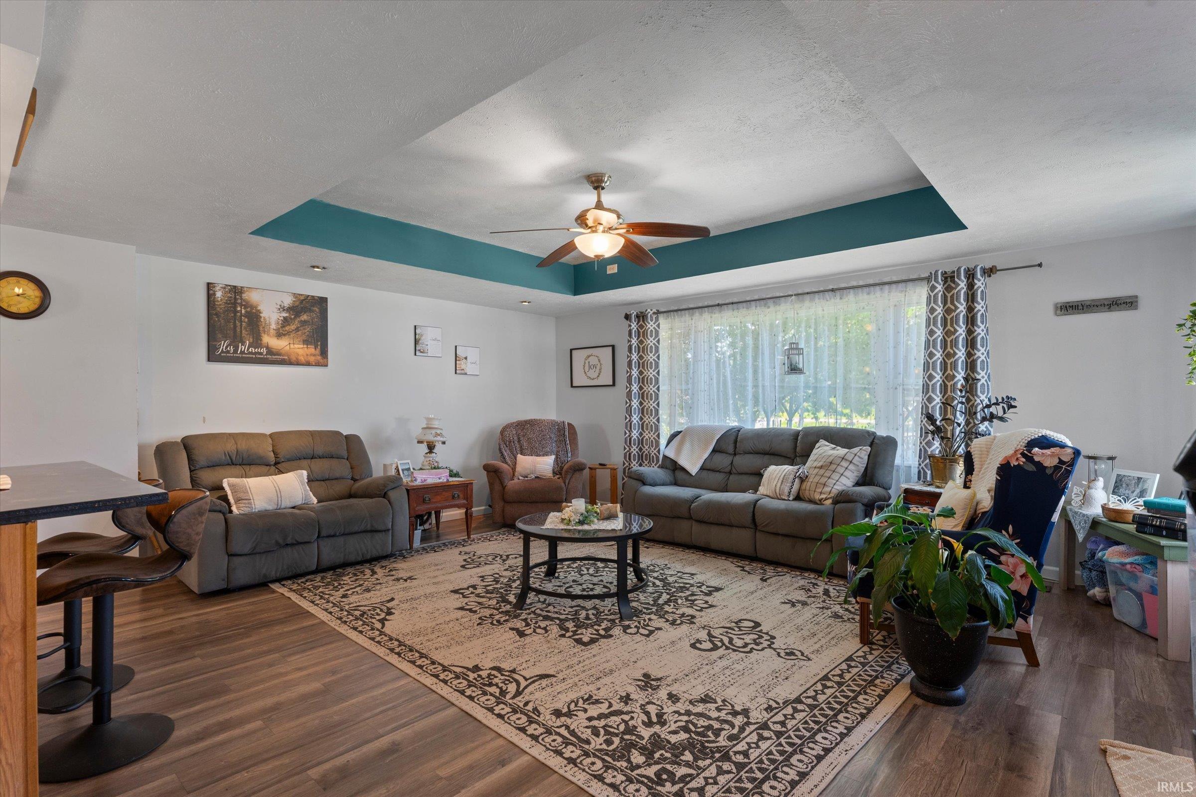 Photo 5 of 209 Bristol Avenue
