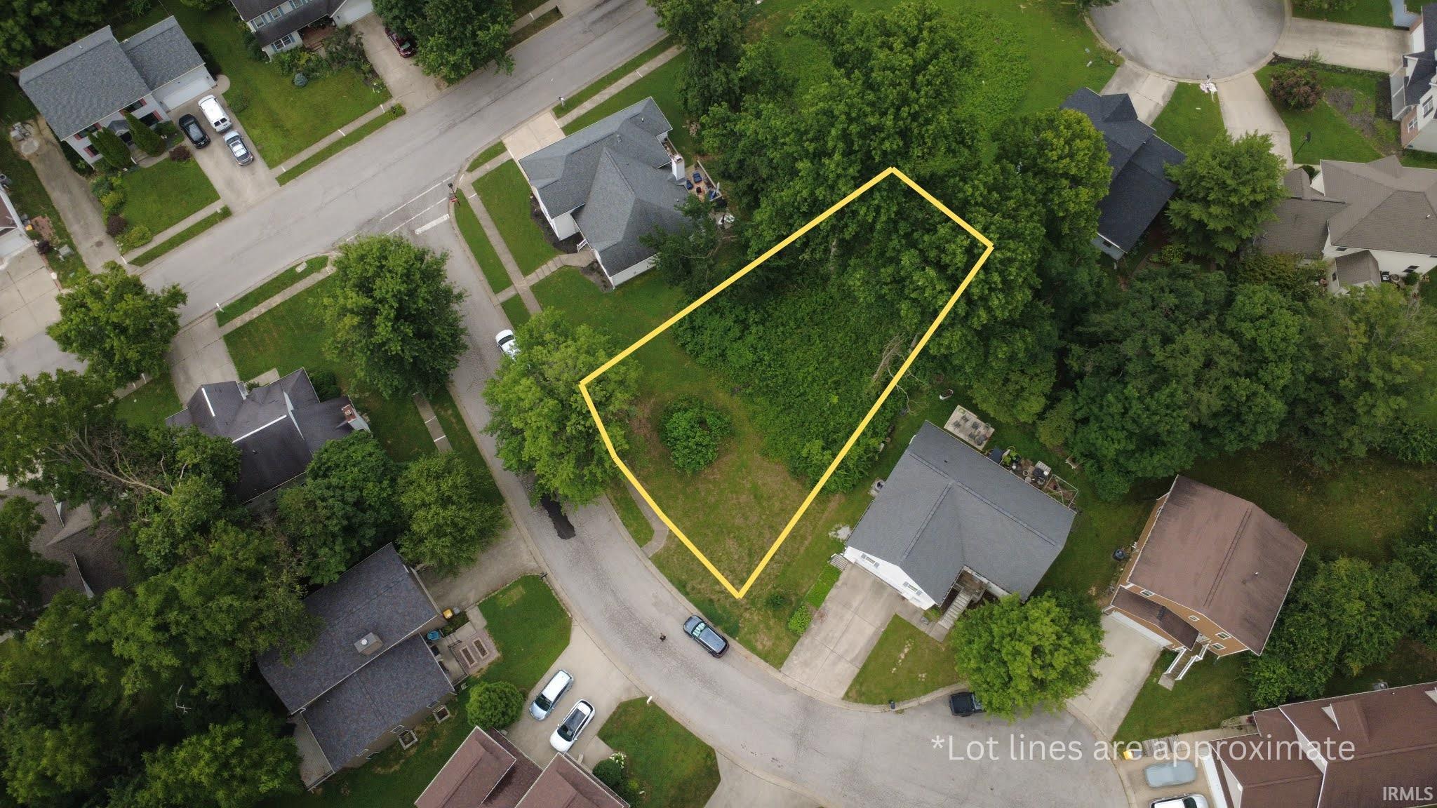 1st image of 1020 E Keri Marie Ln, Bloomington, IN 47401 | MLS# 202631891