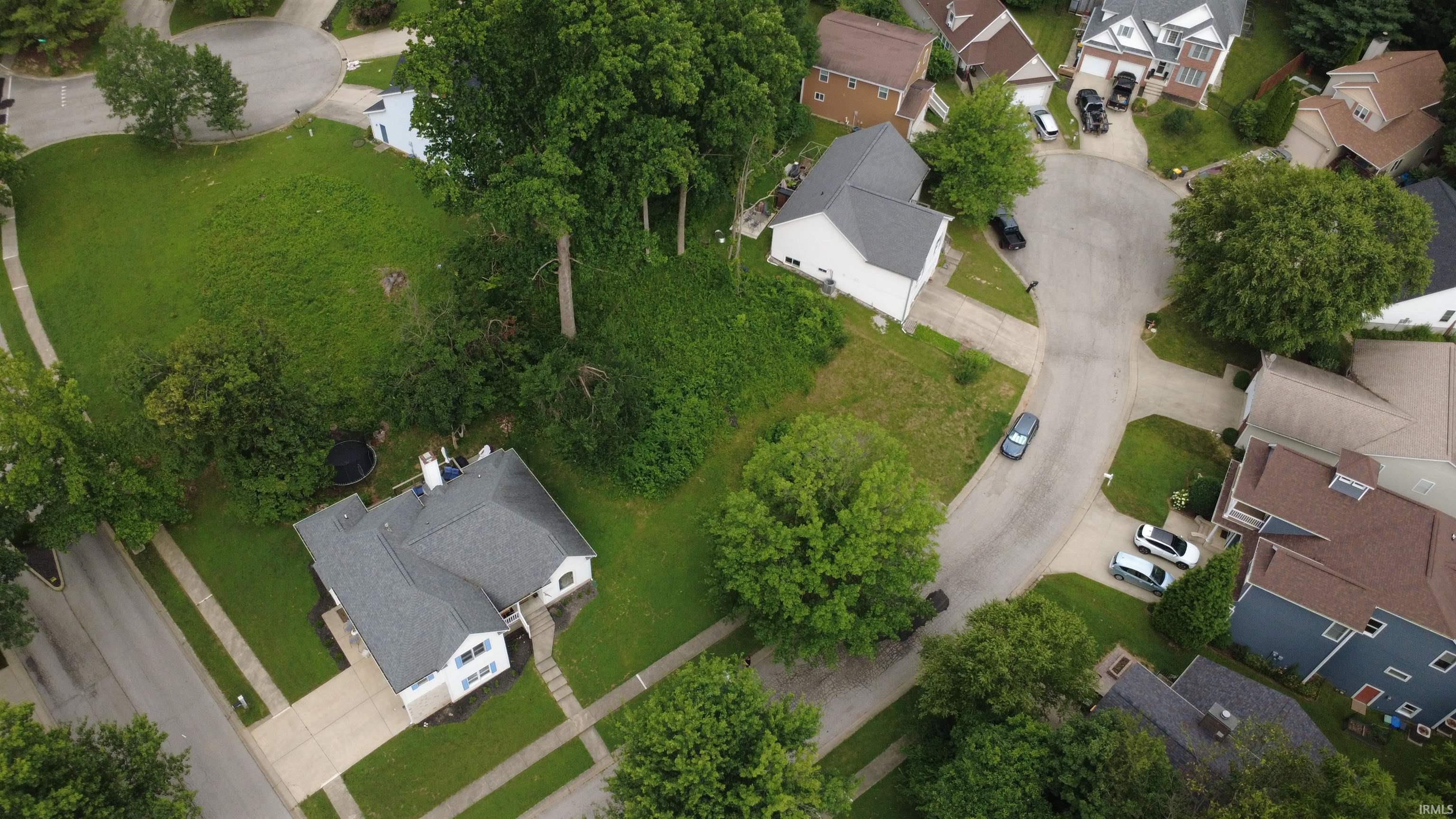 8th image of 1020 E Keri Marie Ln, Bloomington, IN 47401 | MLS# 202631891