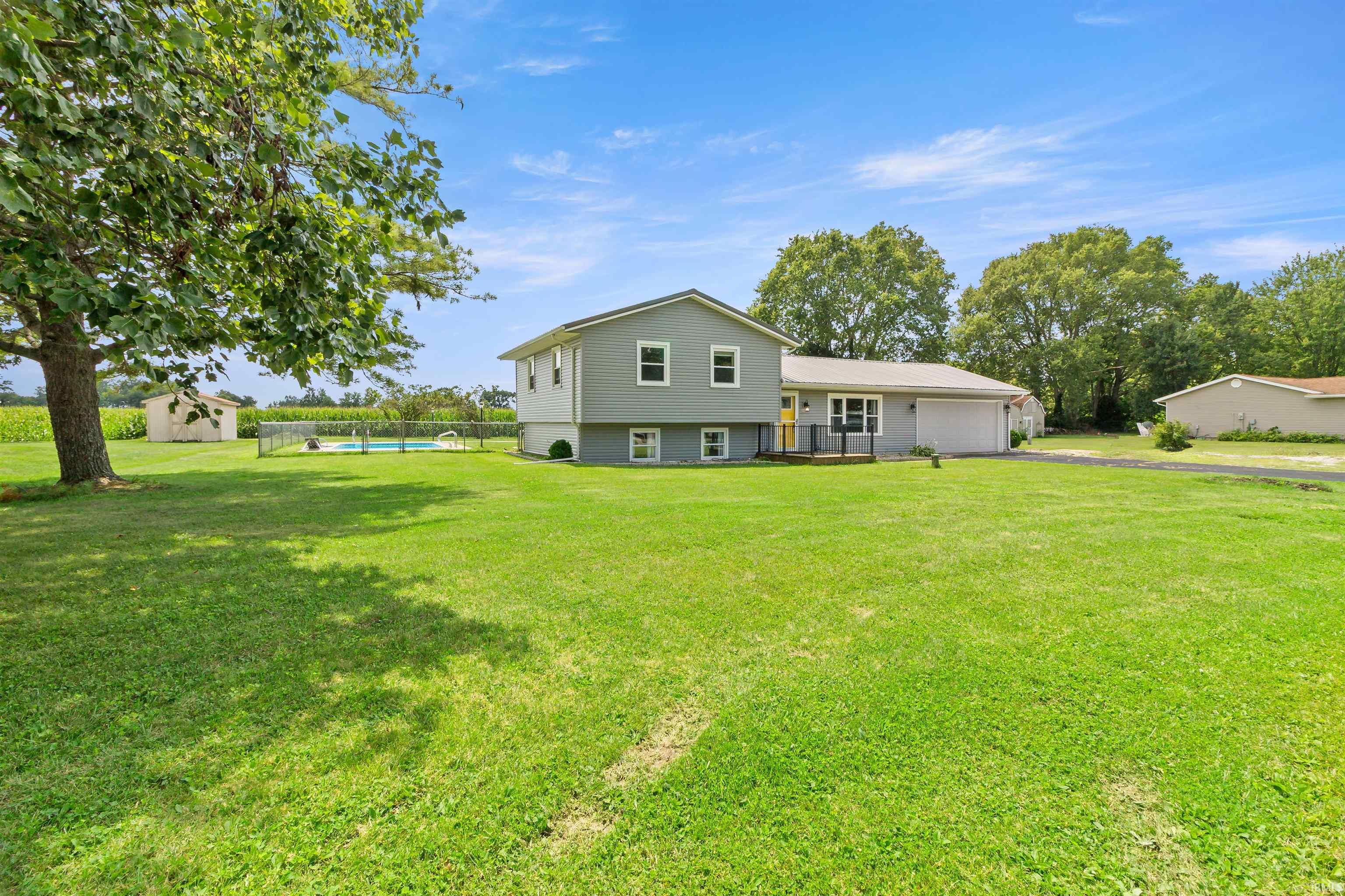 2nd image of 516 Catherine Dr, Sweetser, IN 46987 | MLS# 202631897