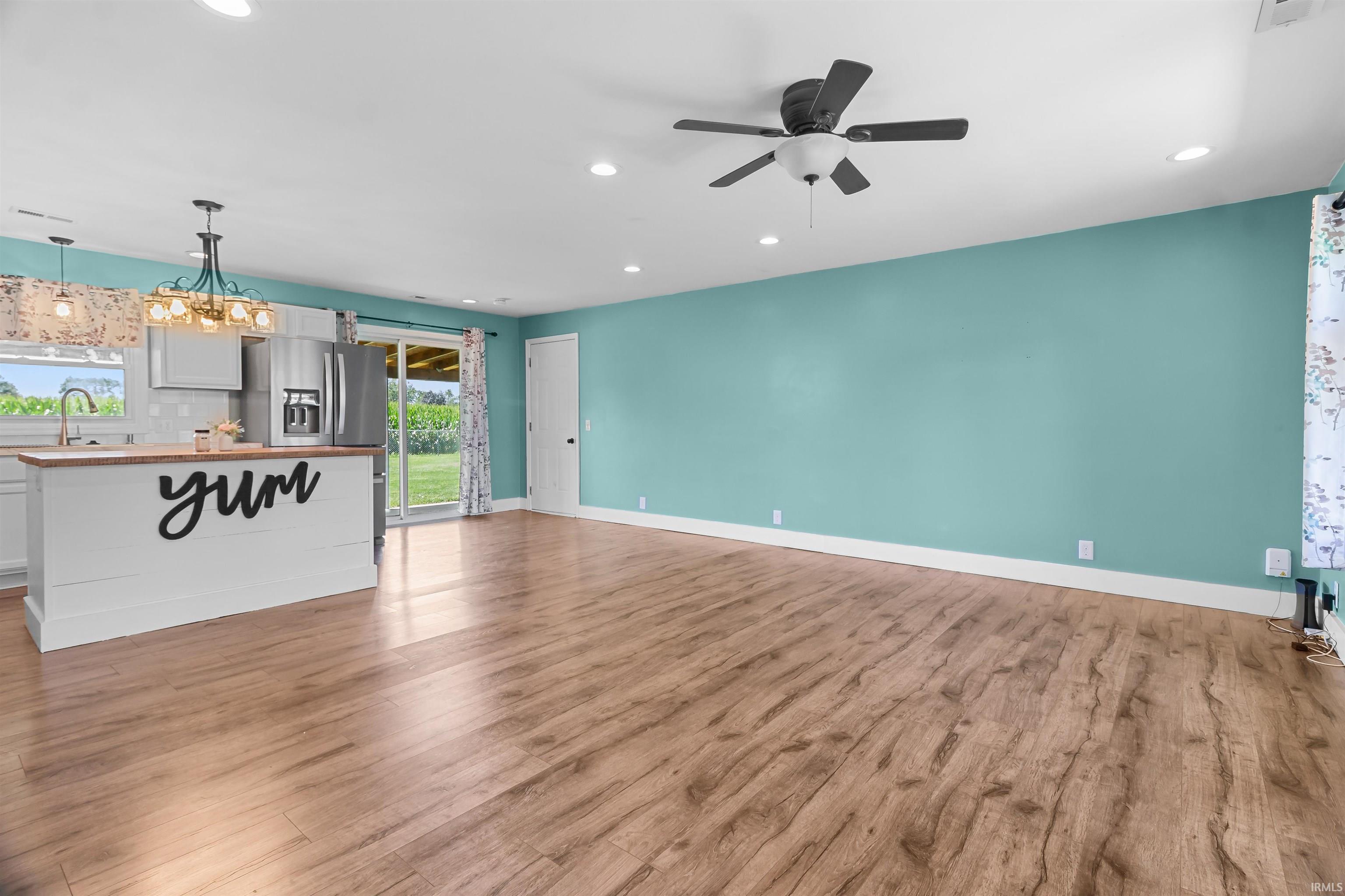 4th image of 516 Catherine Dr, Sweetser, IN 46987 | MLS# 202631897